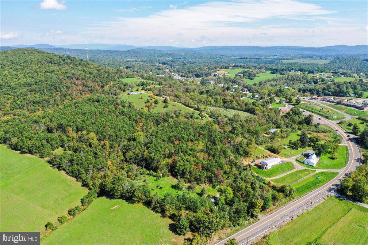Augusta, WV 26704,17282 NORTHWESTERN PIKE