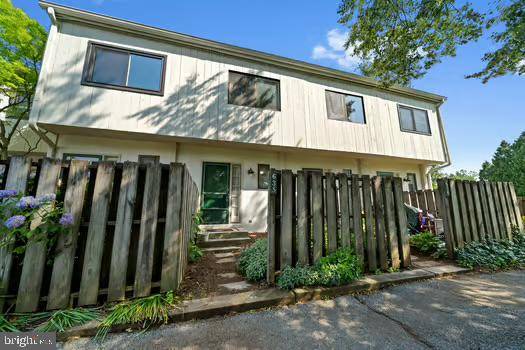 West Chester, PA 19382,635 SUMMIT HOUSE #635