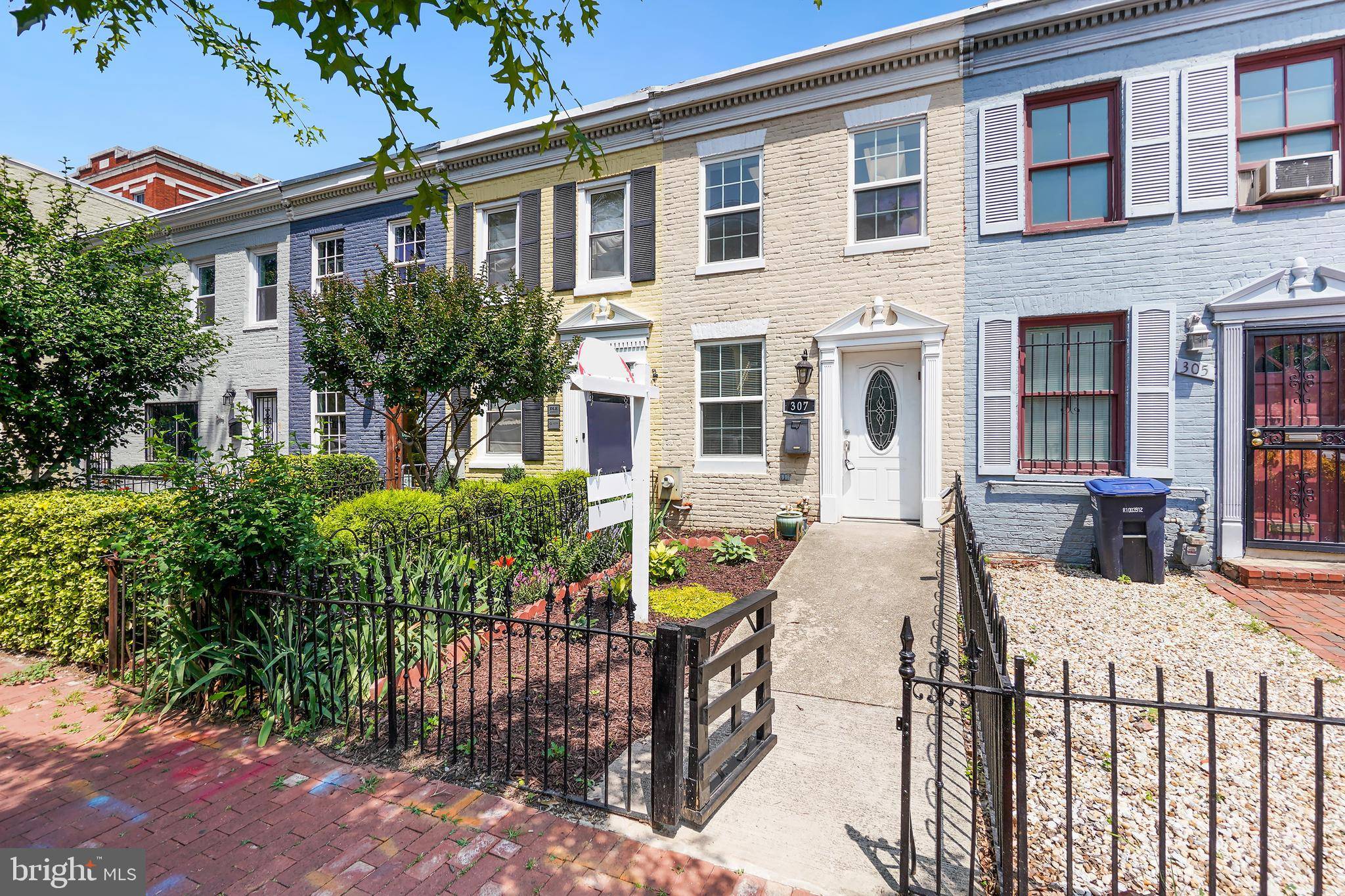 Washington, DC 20002,307 8TH ST NE