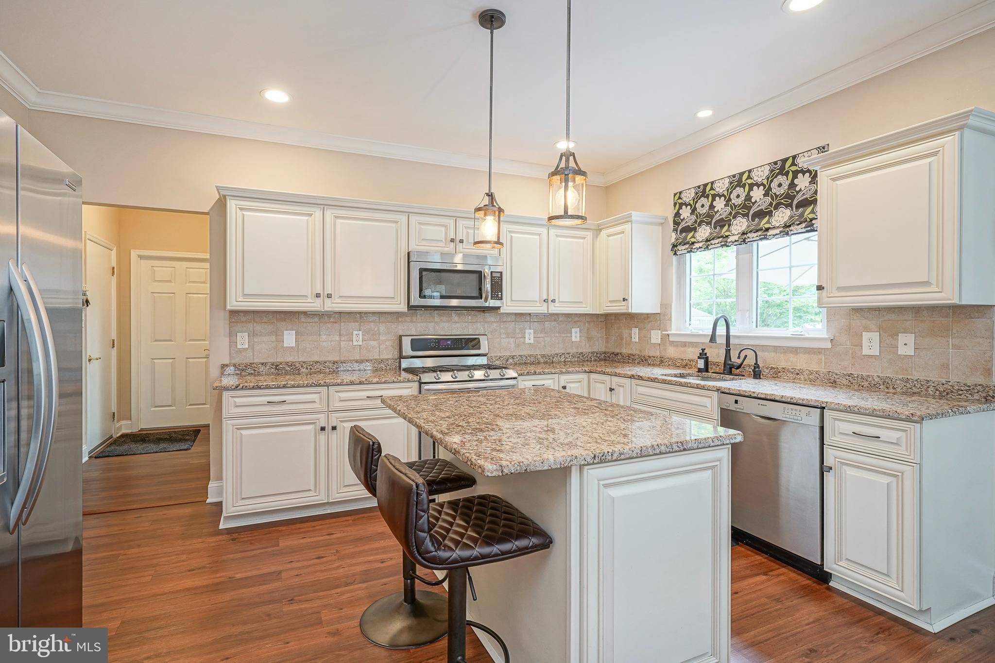 Lumberton, NJ 08048,14 THORNHILL DR