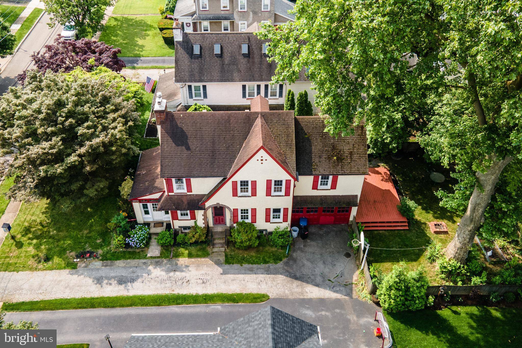 Havertown, PA 19083,2416 WHITBY RD