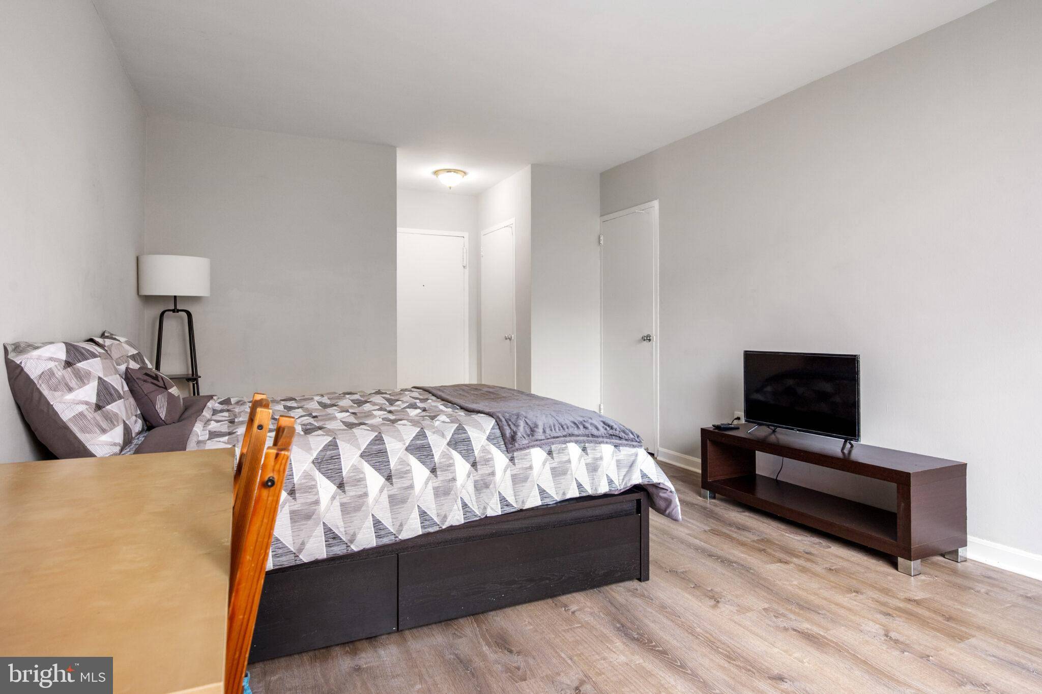 Arlington, VA 22209,1111 ARLINGTON BLVD #608