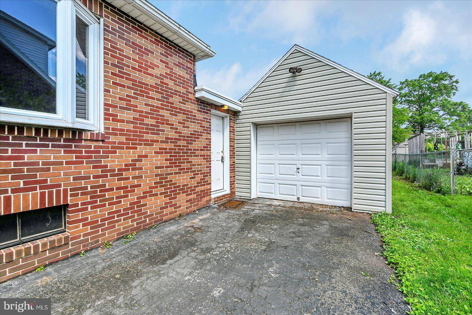 Dover, PA 17315,101 E CANAL ST