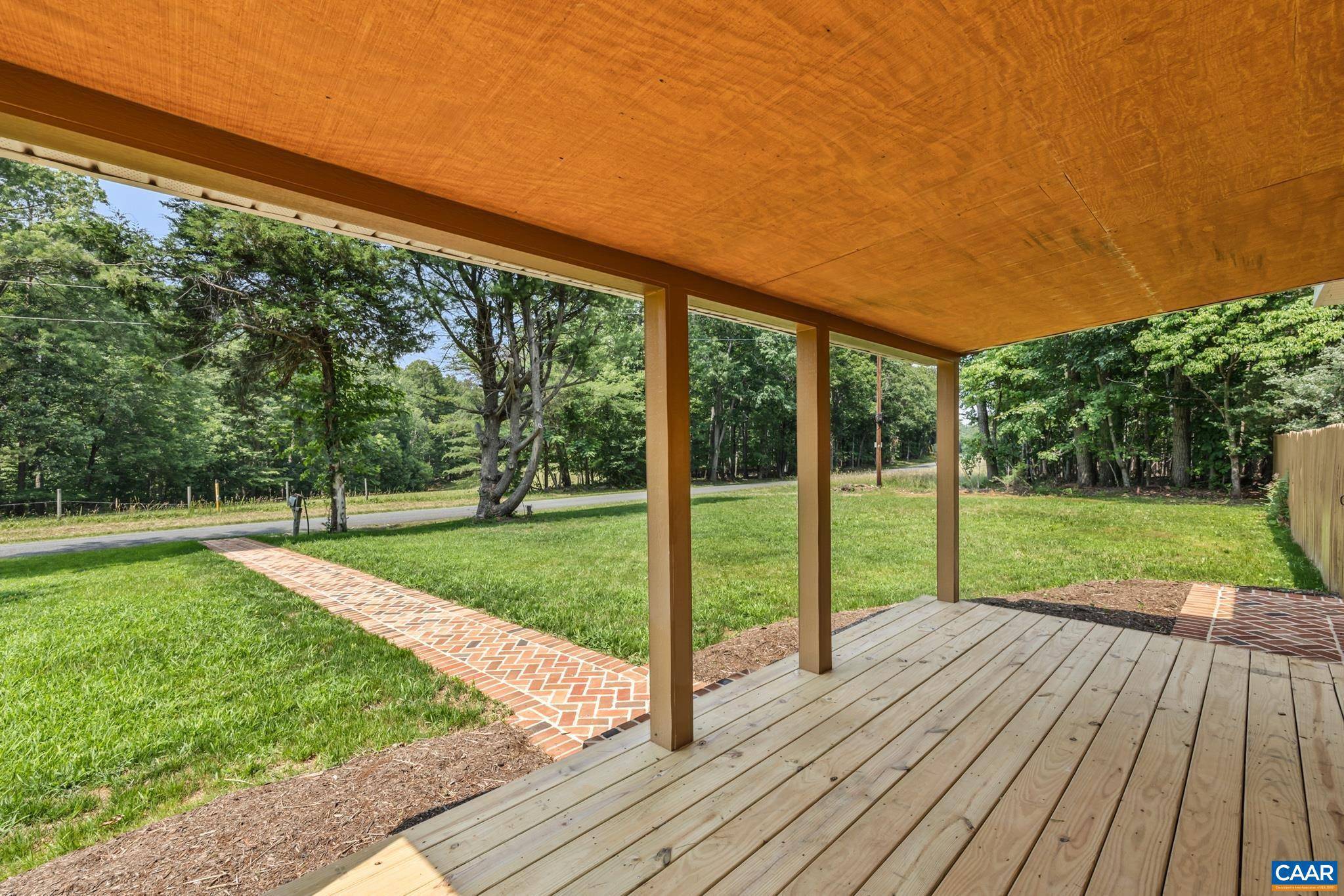 Palmyra, VA 22963,539 NAHOR MANOR RD