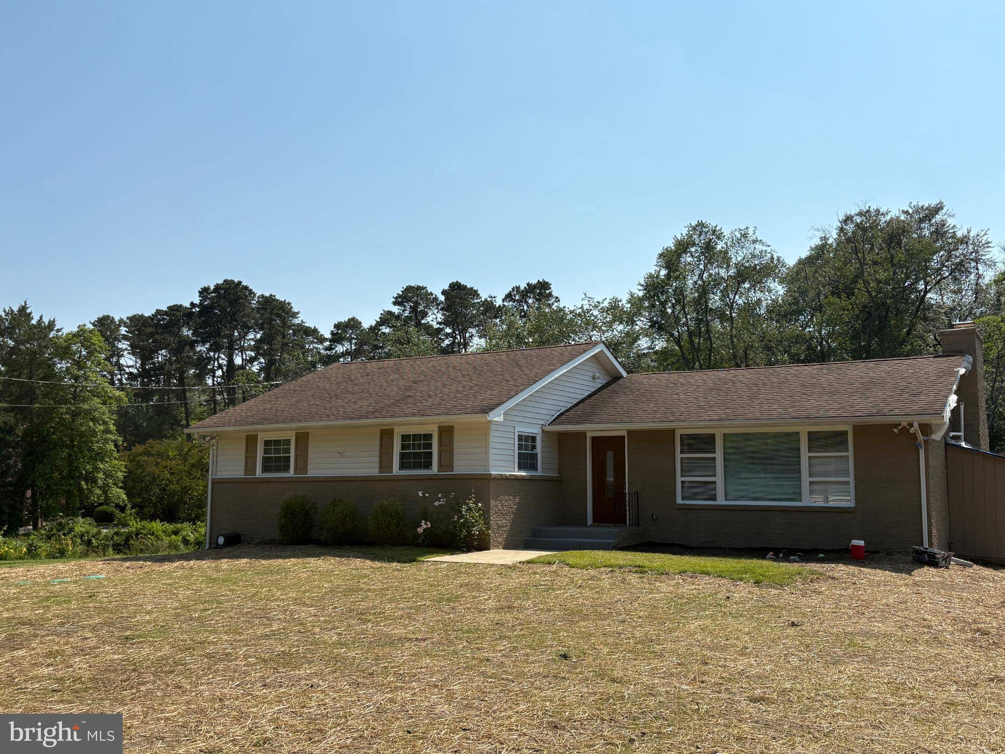 Vineland, NJ 08360,328 RIVERSIDE DR