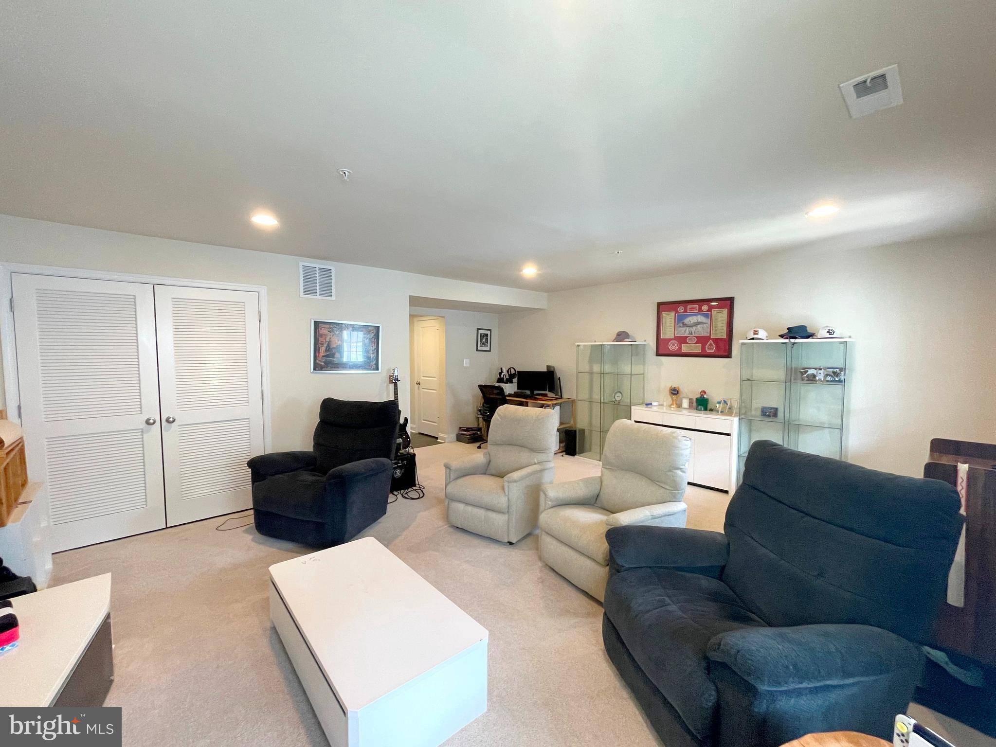 White Plains, MD 20695,11230 SAINT LUKE DR