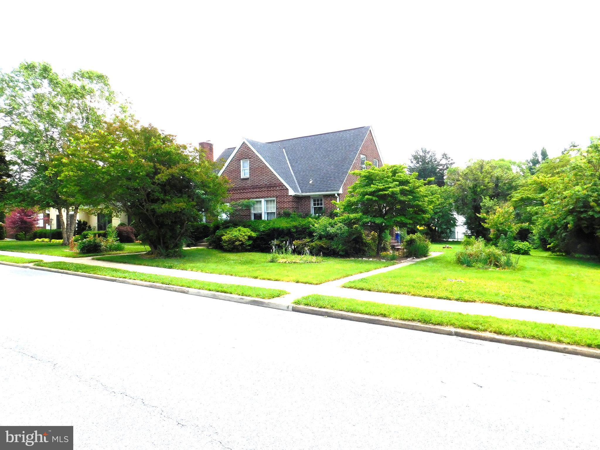 Frederick, MD 21701,704 FAIRVIEW AVE