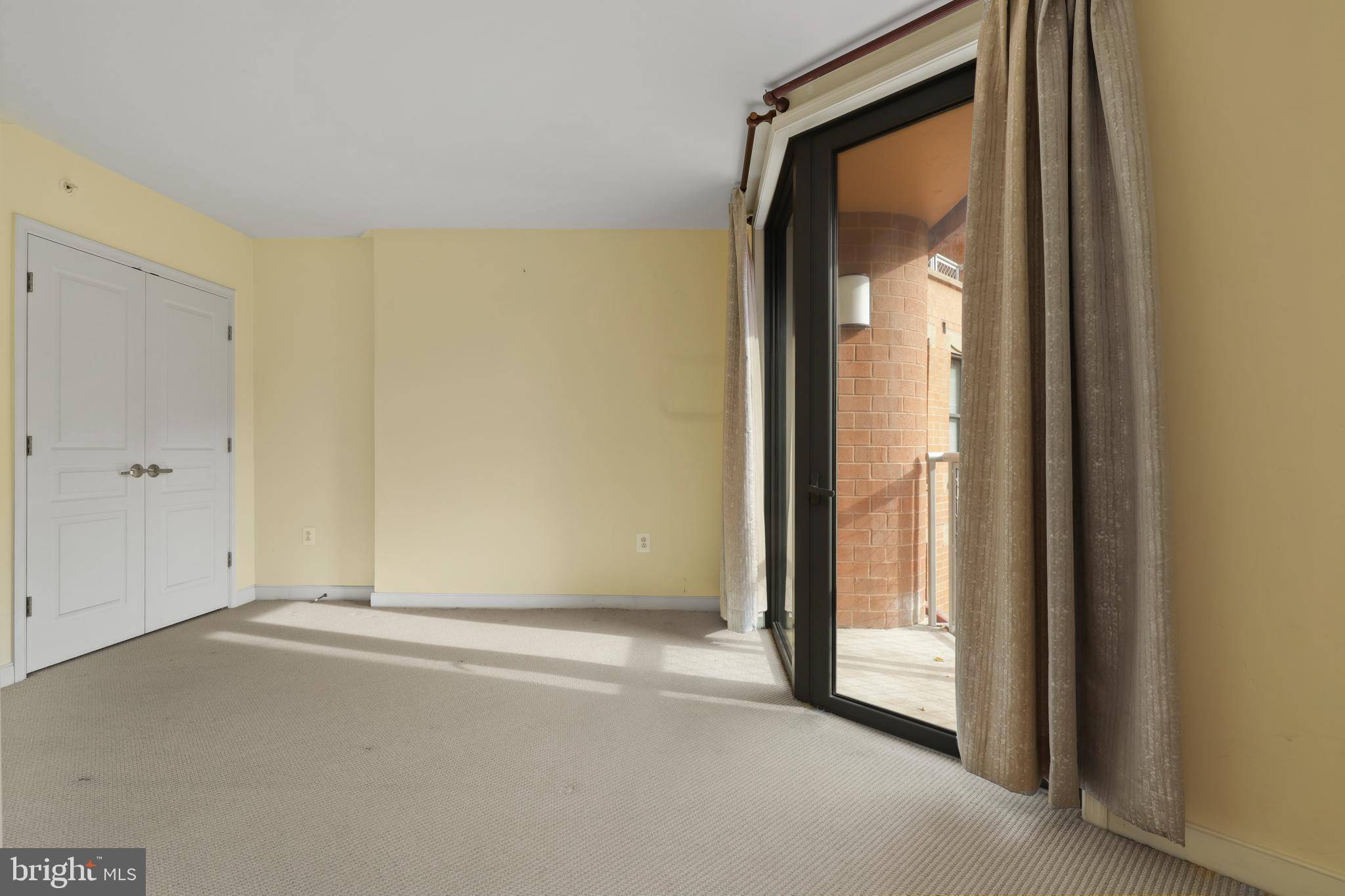 Washington, DC 20004,616 E ST NW #1005