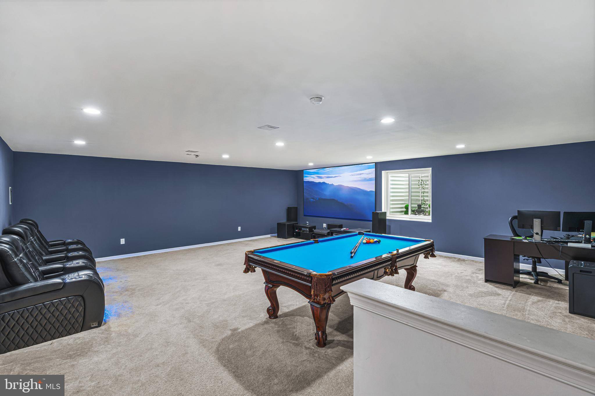 Monroe Township, NJ 08831,18 LARKSPUR LN
