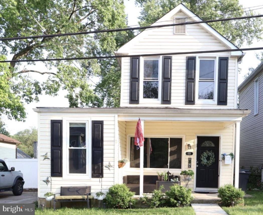 Halethorpe, MD 21227,121 3RD AVE