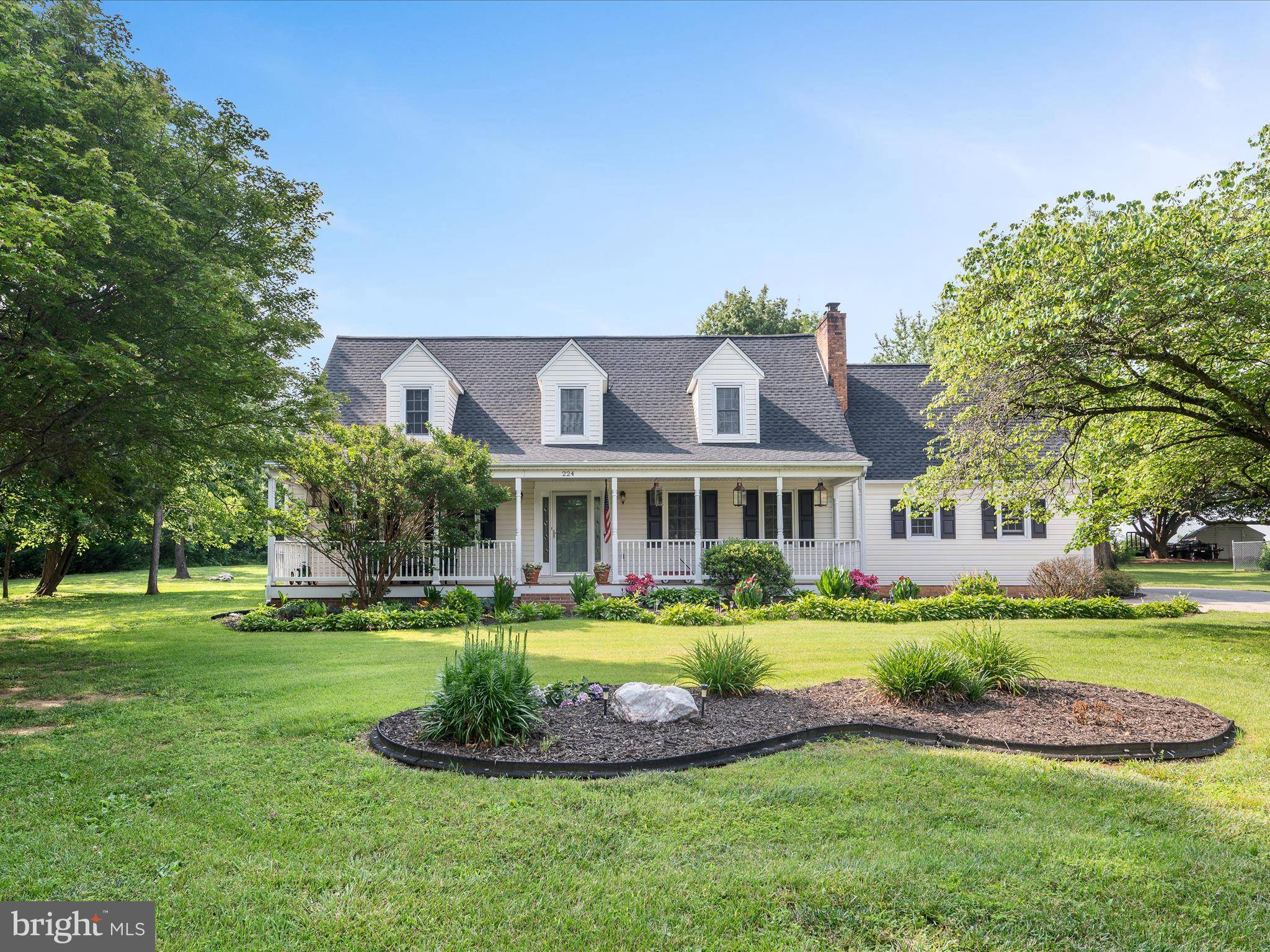 Winchester, VA 22602,224 VINE LN