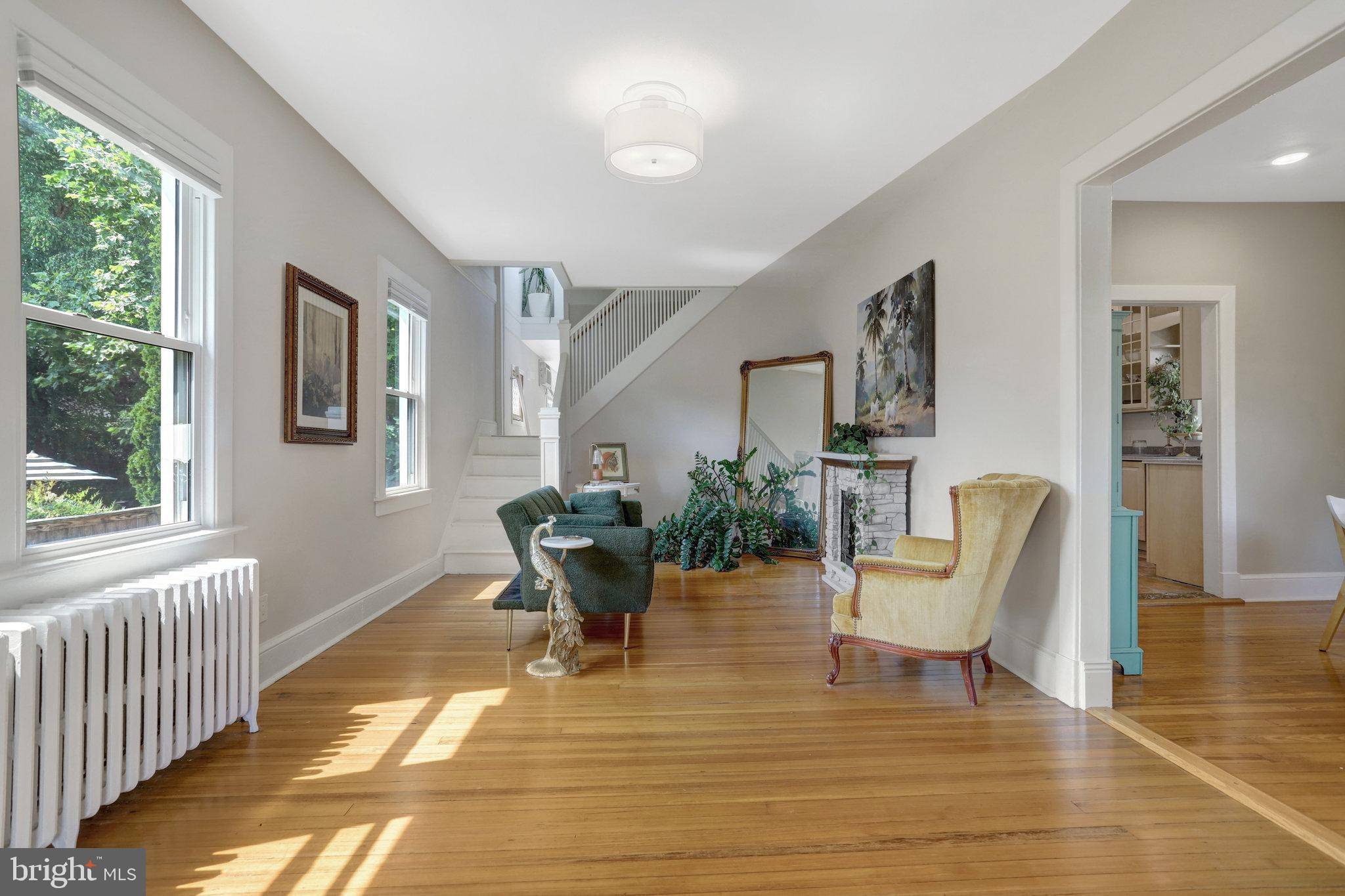 Arlington, VA 22202,915 20TH ST S