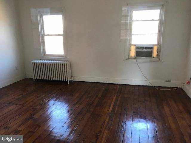 Philadelphia, PA 19146,2026 BAINBRIDGE ST #3RD FRONT