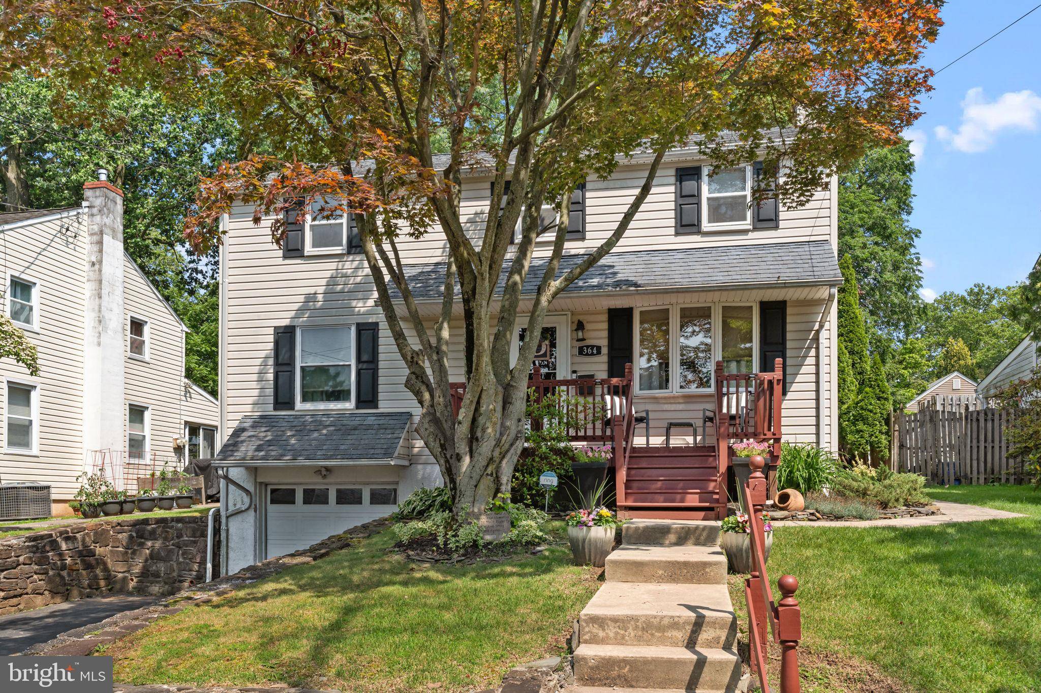 Hatboro, PA 19040,364 LANCASTER AVE