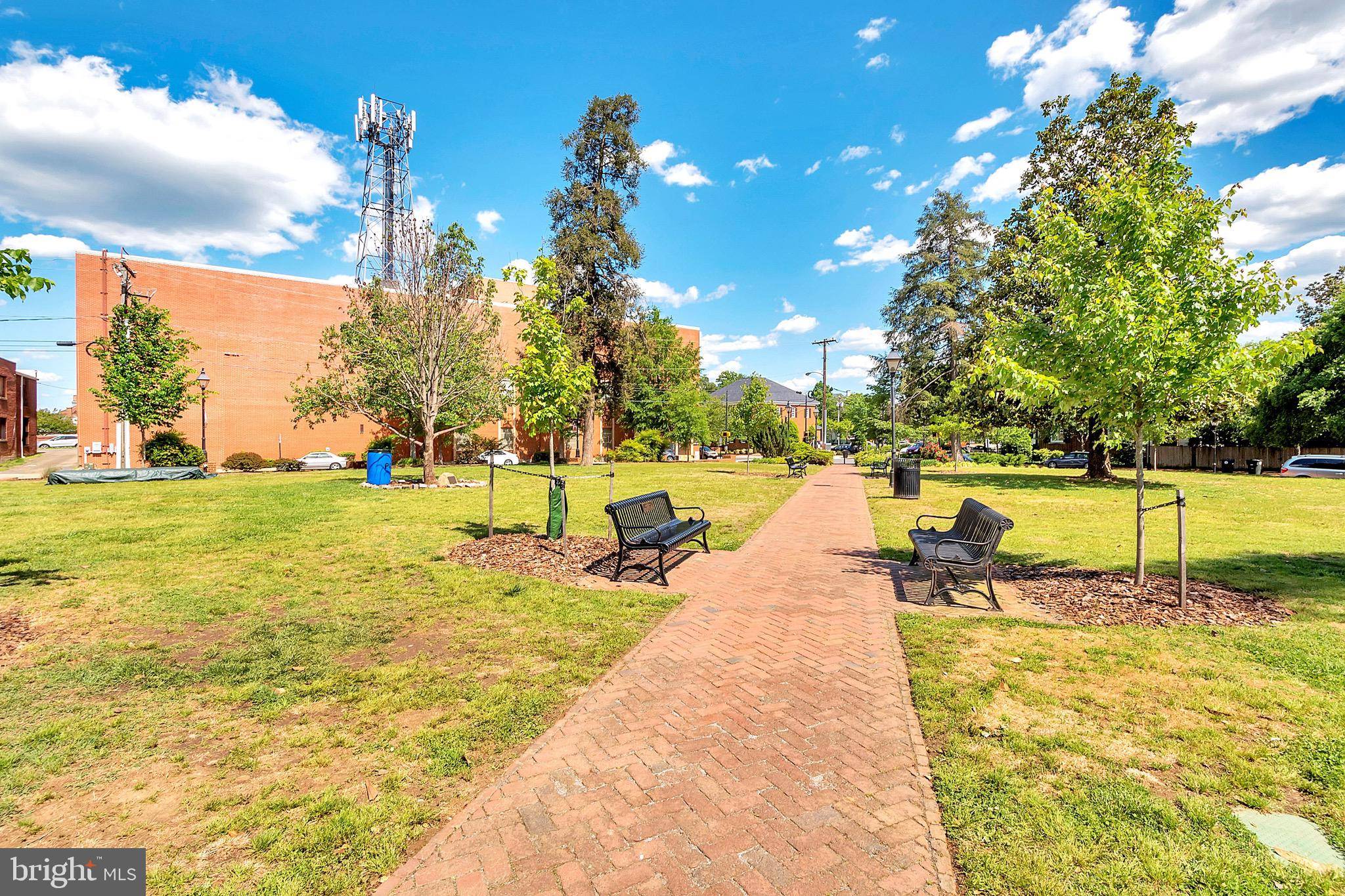 Fredericksburg, VA 22401,240 HILLCREST DRIVE