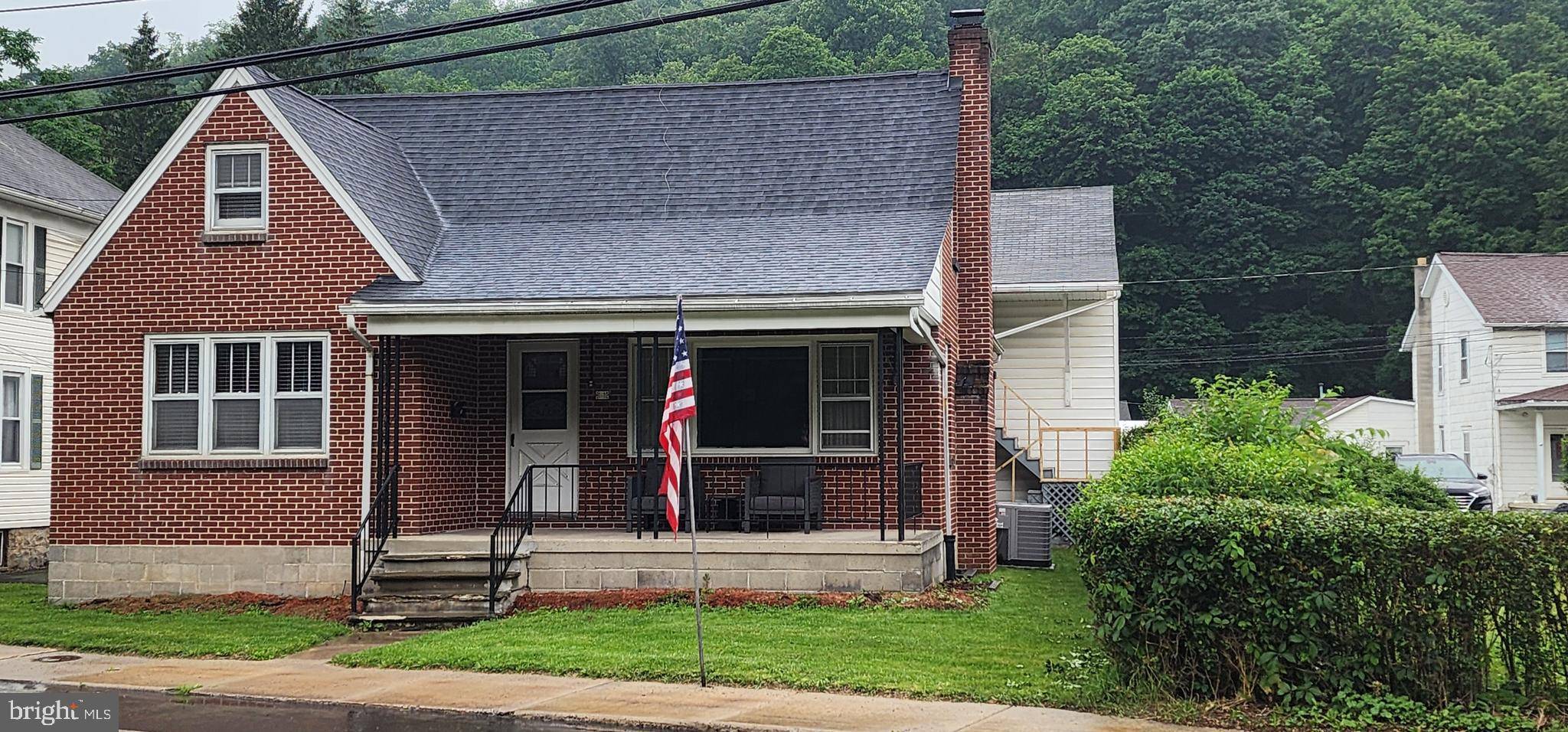 Lonaconing, MD 21539,61 1/2 E MAIN ST