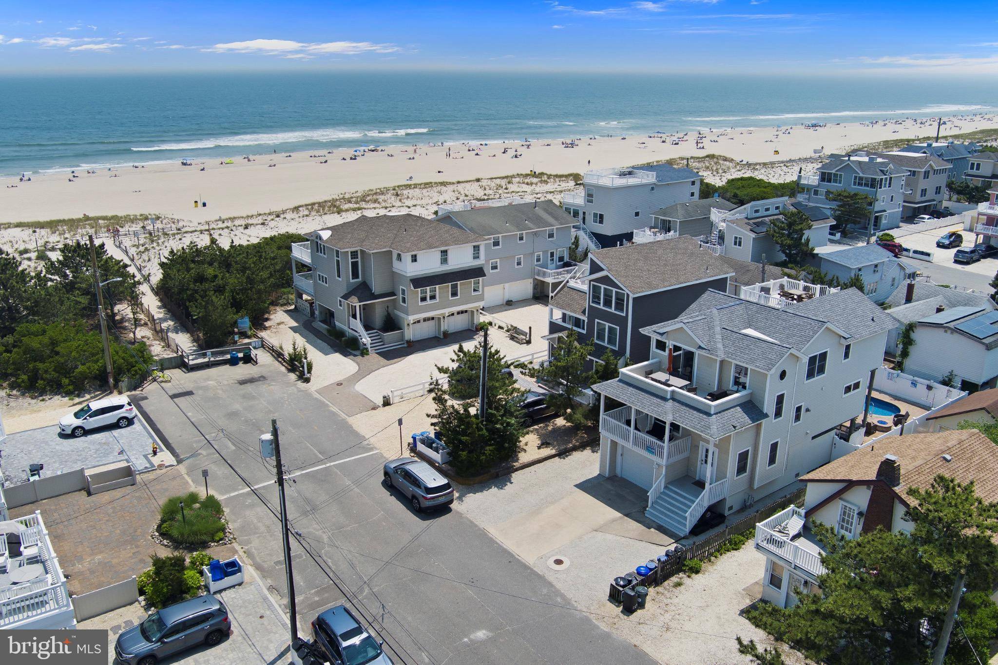 Ship Bottom, NJ 08008,126 E 13TH S