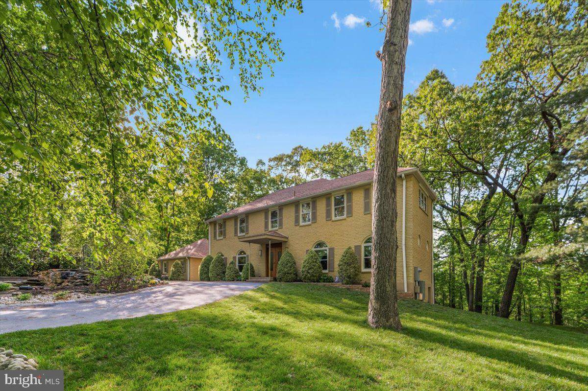 Wayne, PA 19087,400 HIGHVIEW DR
