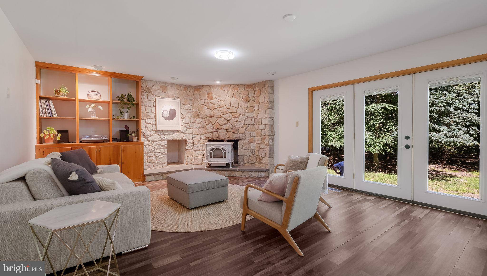 Doylestown, PA 18901,1140 FERRY RD