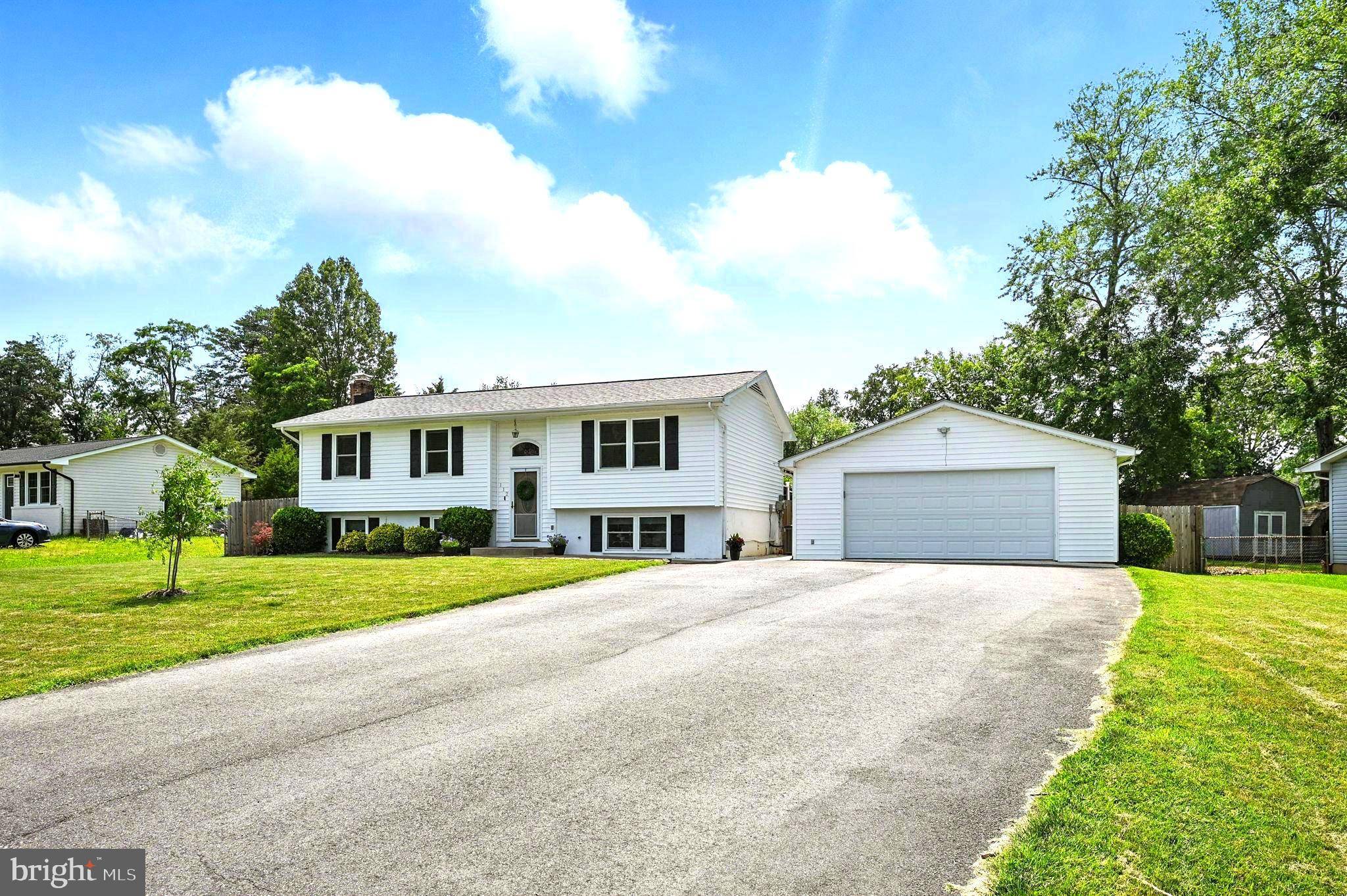Stafford, VA 22556,112 MEADOW LN