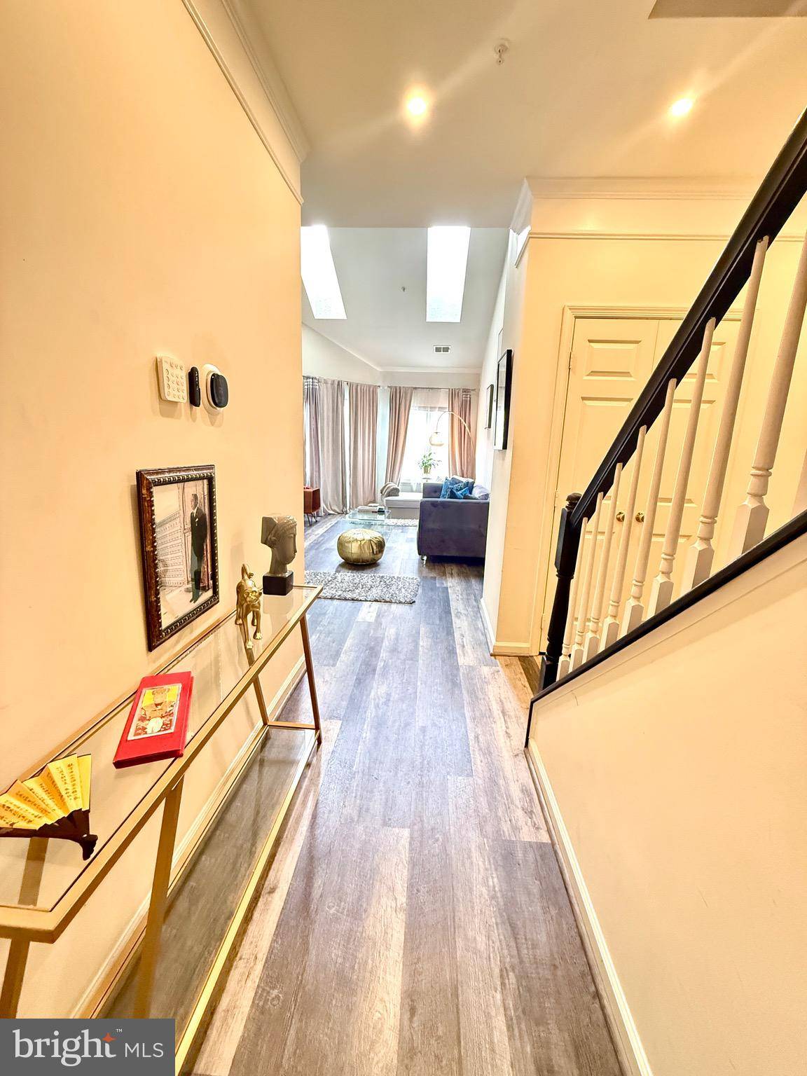 Alexandria, VA 22315,6541 GRANGE LN #401