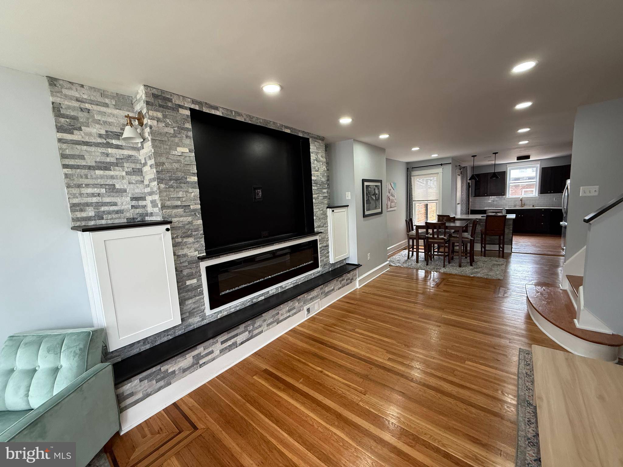 Philadelphia, PA 19128,643 JAMESTOWN AVE