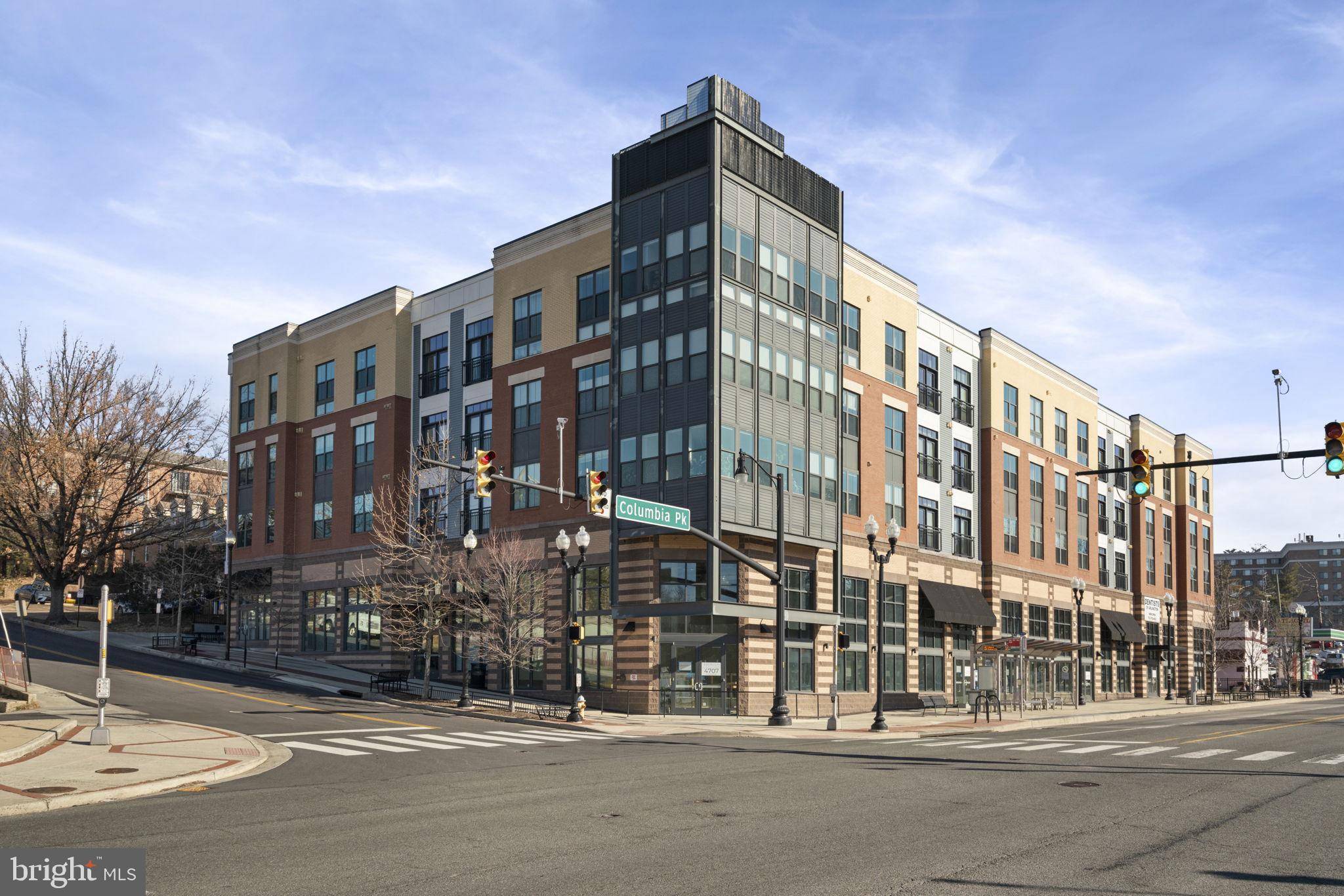 Arlington, VA 22204,989 S BUCHANAN ST #315
