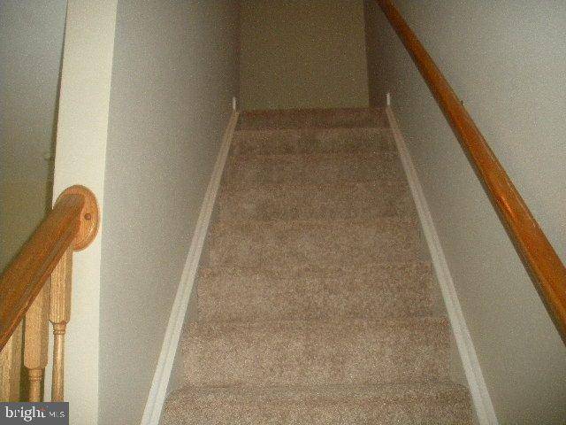 Harrisonburg, VA 22802,1042 COMMERCIAL CT