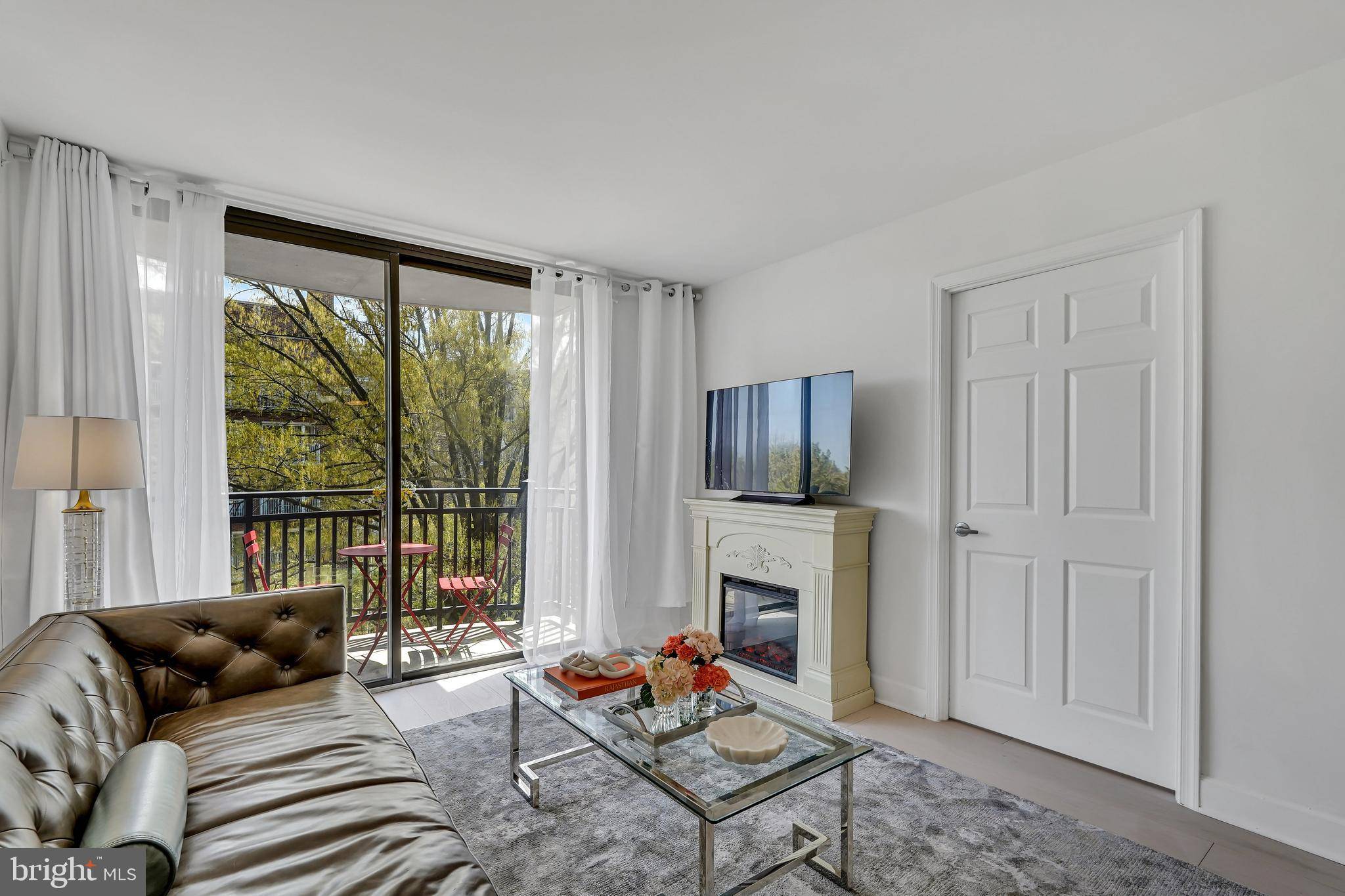 Washington, DC 20016,3401 38TH ST NW #407