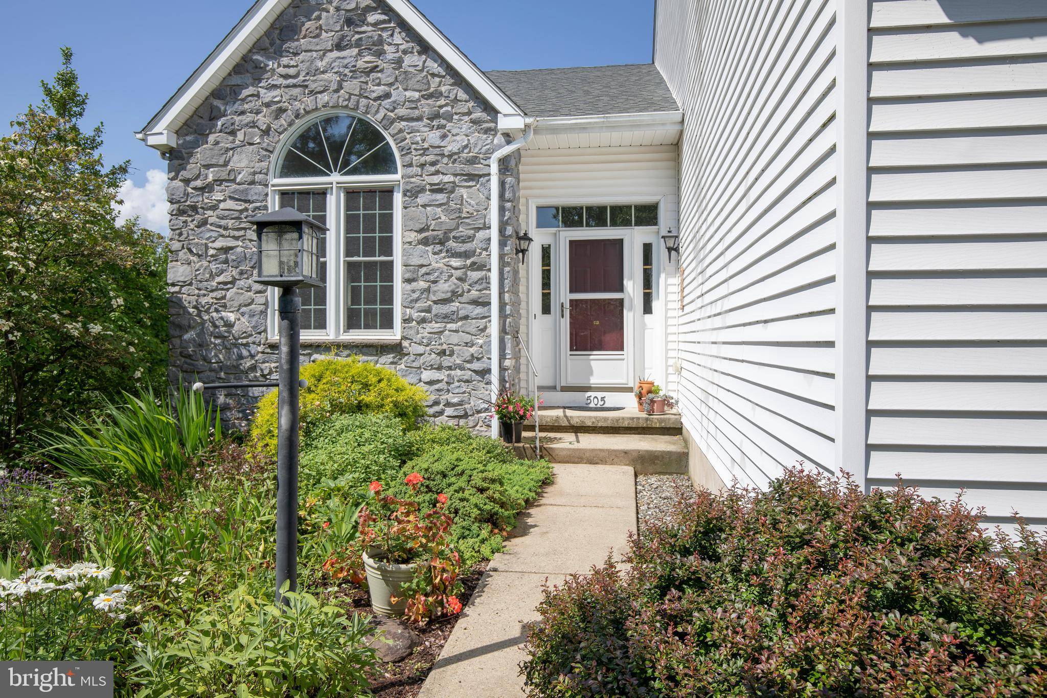 Perkasie, PA 18944,505 COUNTRY POINTE CIR