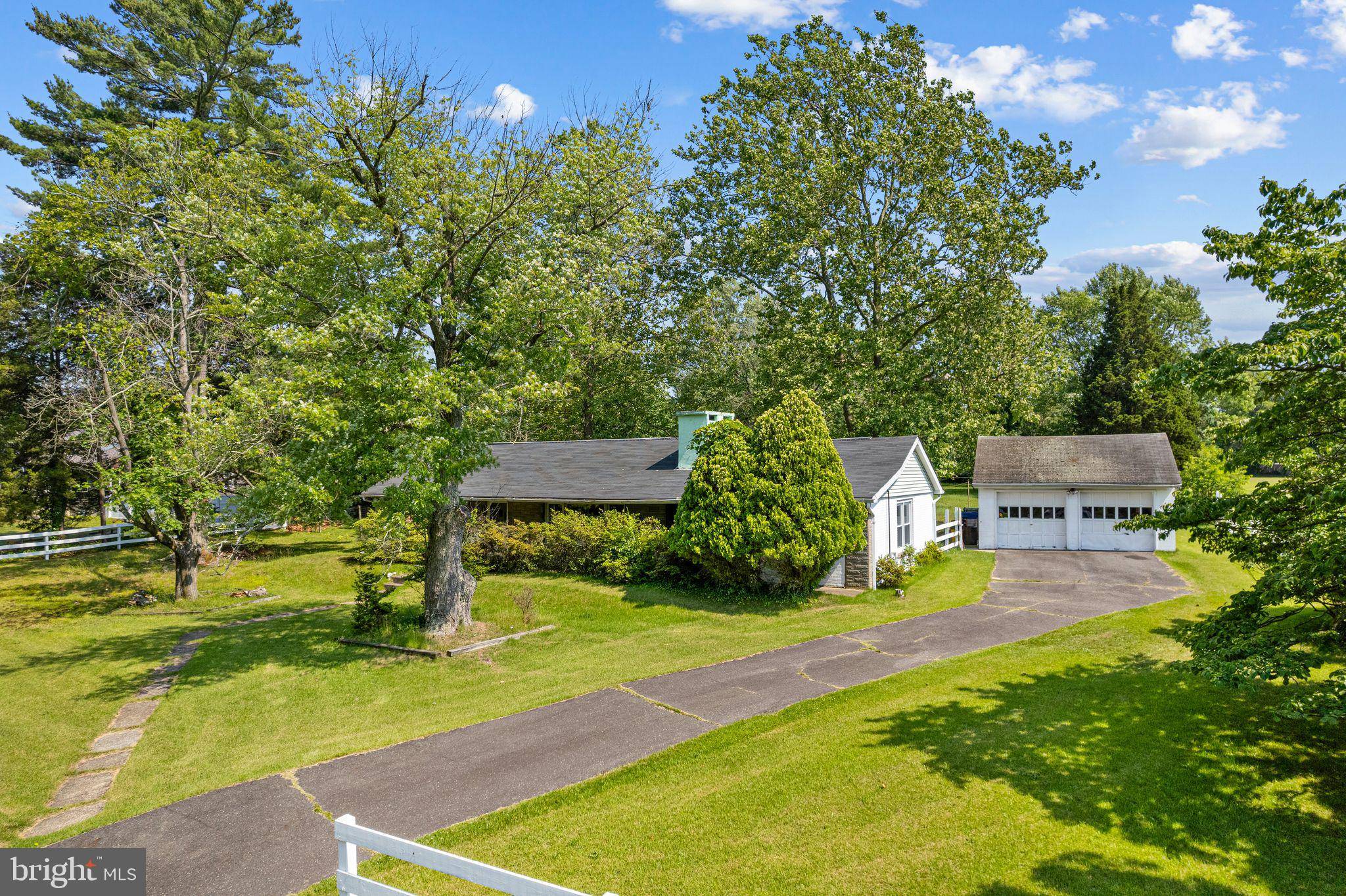 Turnersville, NJ 08012,113 LEDDEN LN