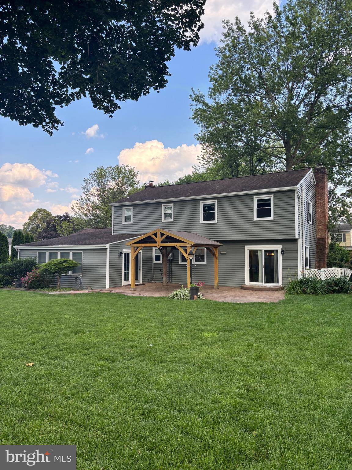 Camp Hill, PA 17011,3809 HEARTHSTONE RD