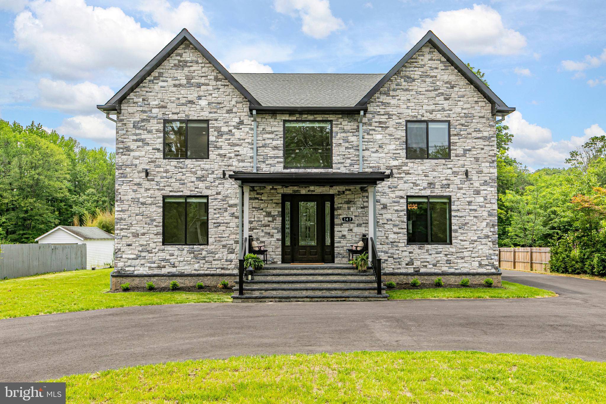 Princeton, NJ 08540,147 CARTER RD