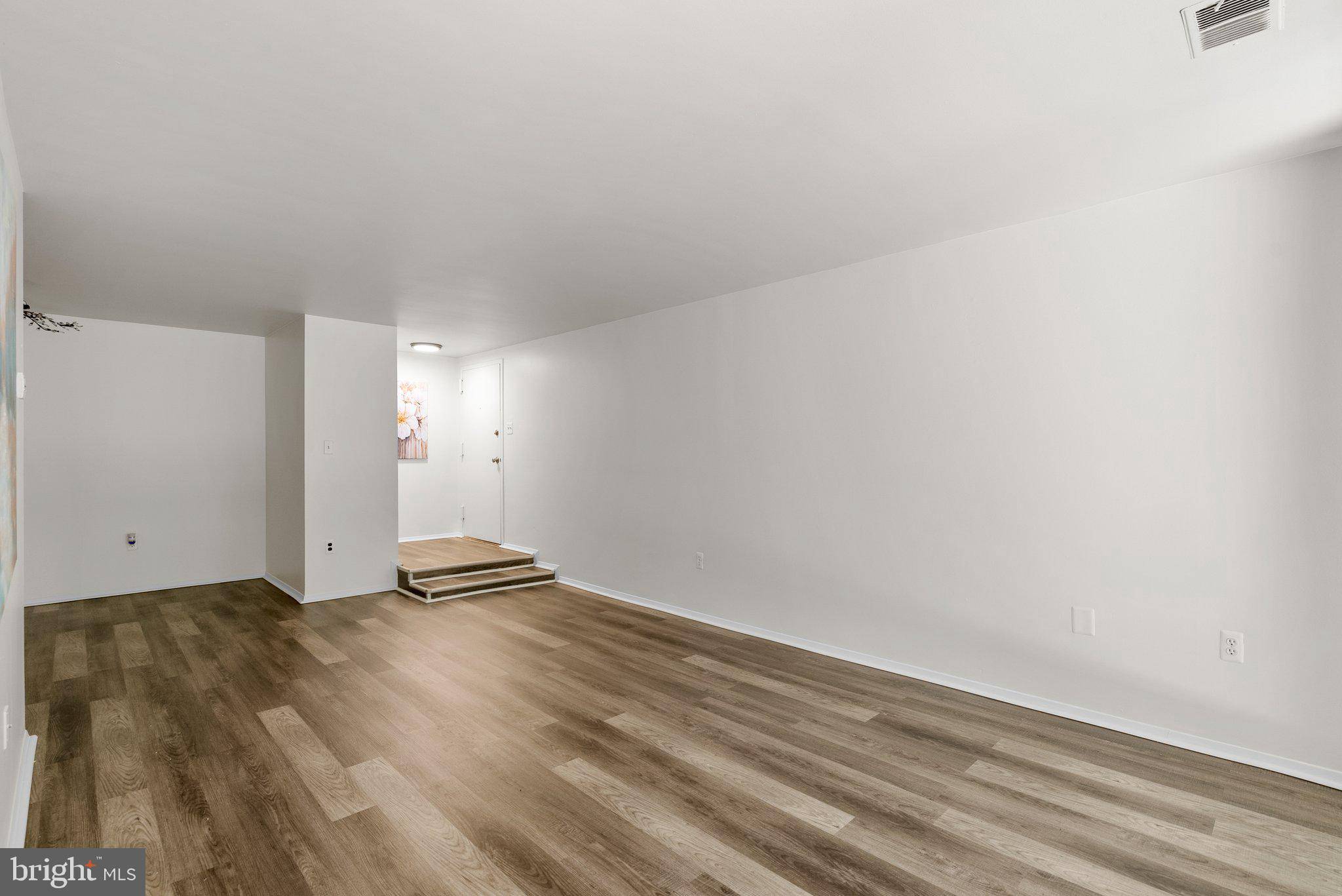 Gaithersburg, MD 20879,435 CHRISTOPHER AVE #23