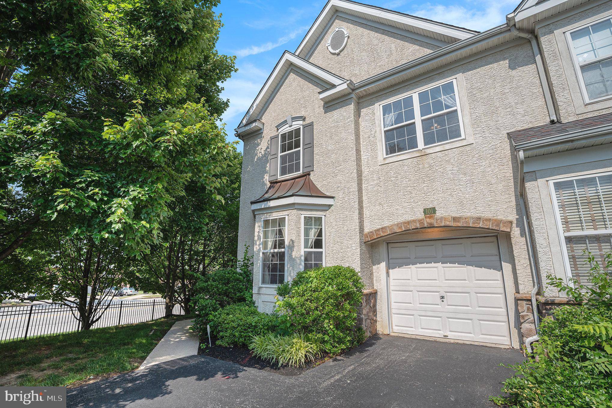 Plymouth Meeting, PA 19462,101 ROLLING HILL DR