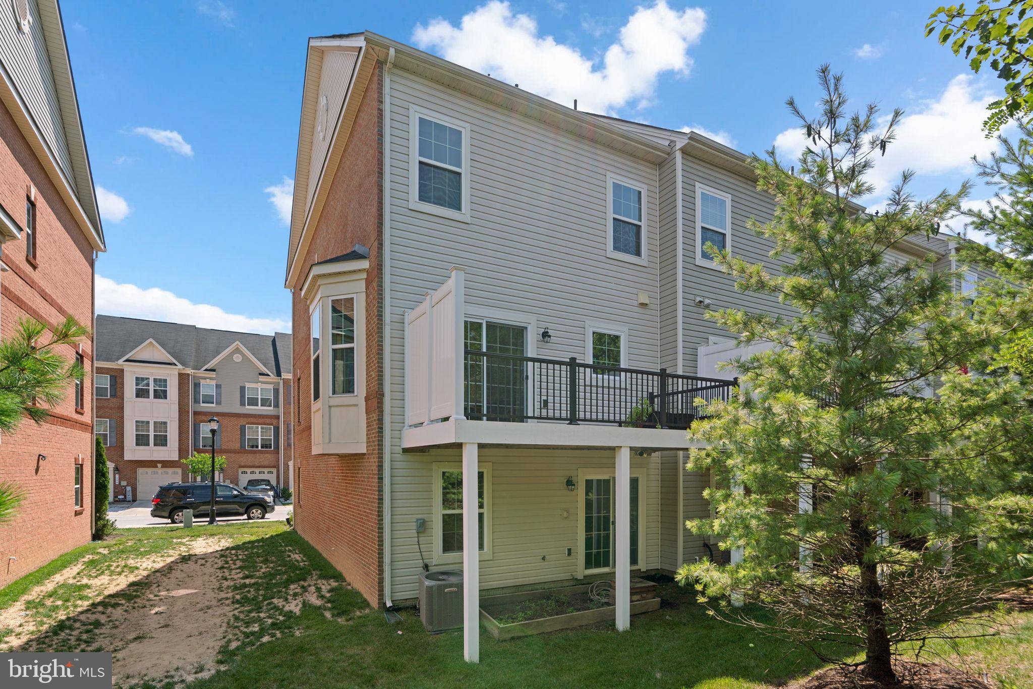 Elkridge, MD 21075,8004 ALCHEMY WAY