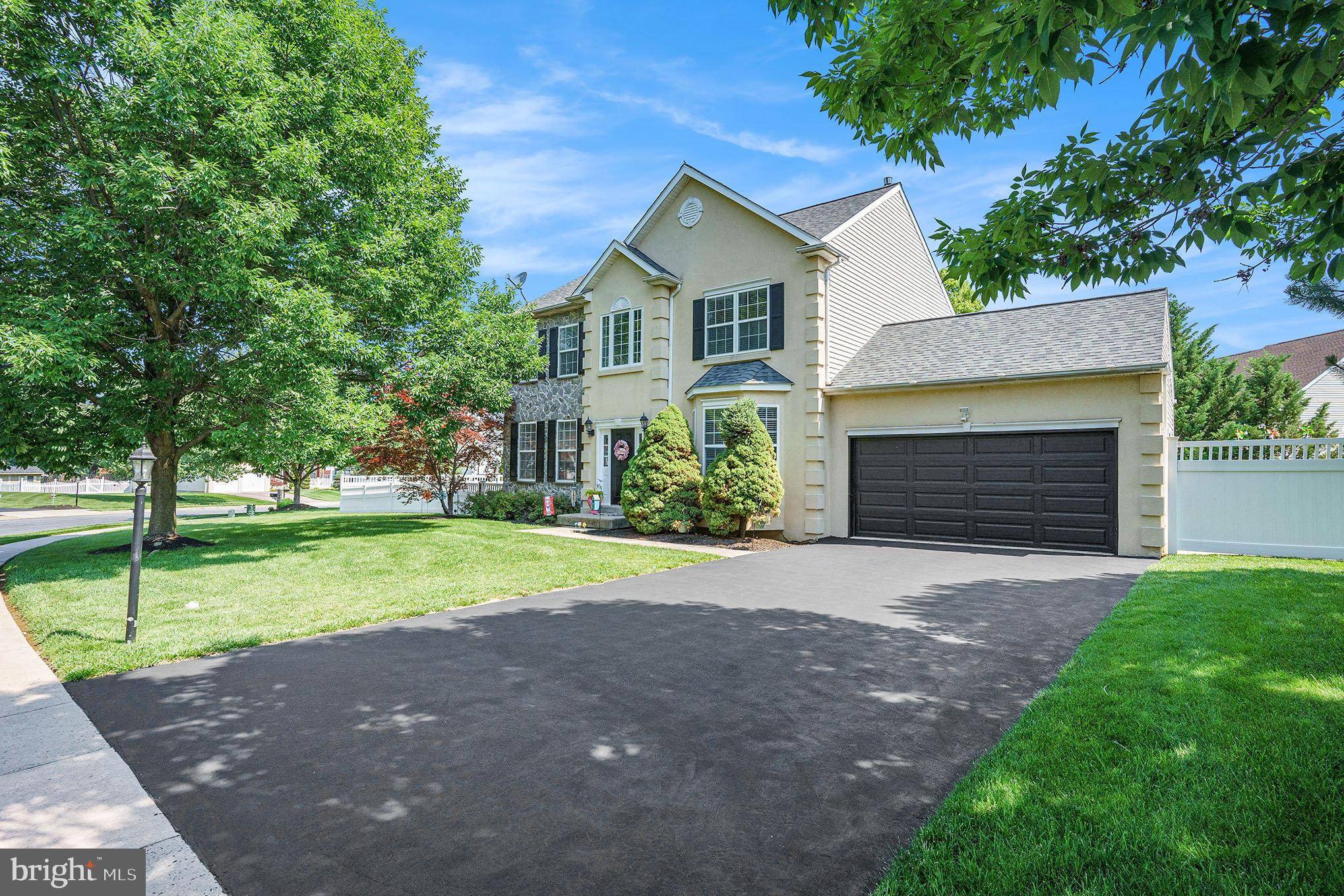Norristown, PA 19401,13 CRIMSON DR