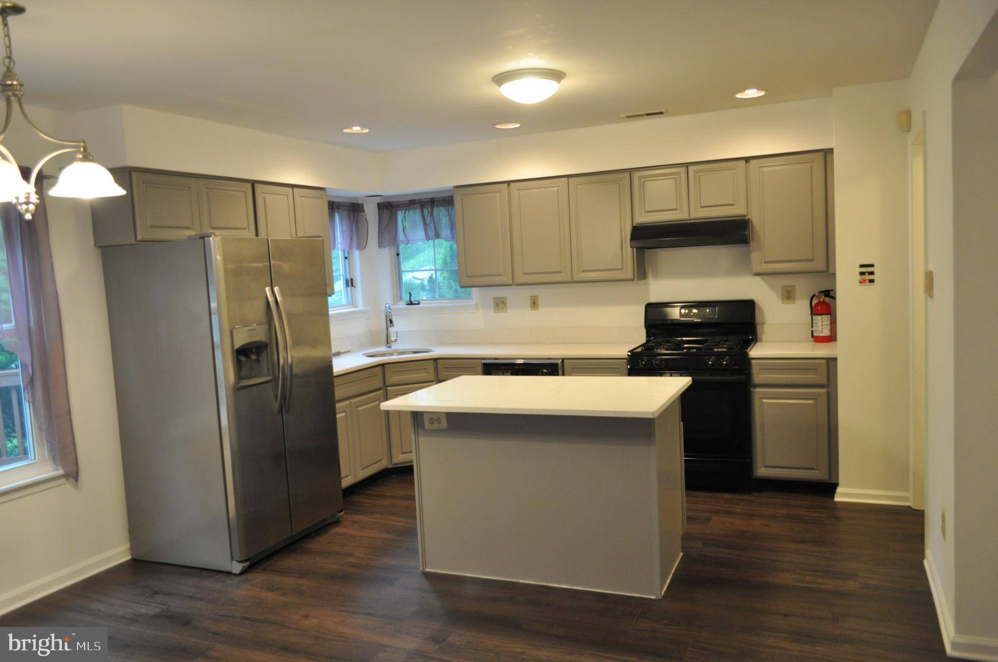 Robbinsville, NJ 08691,17 TRELLIS WAY W
