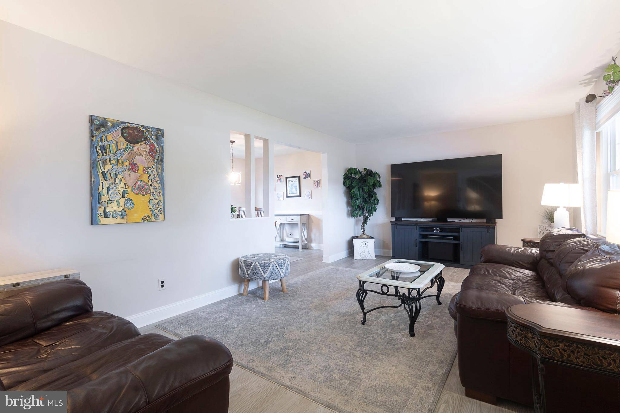 Hamilton, NJ 08619,3 GALLAVAN WAY