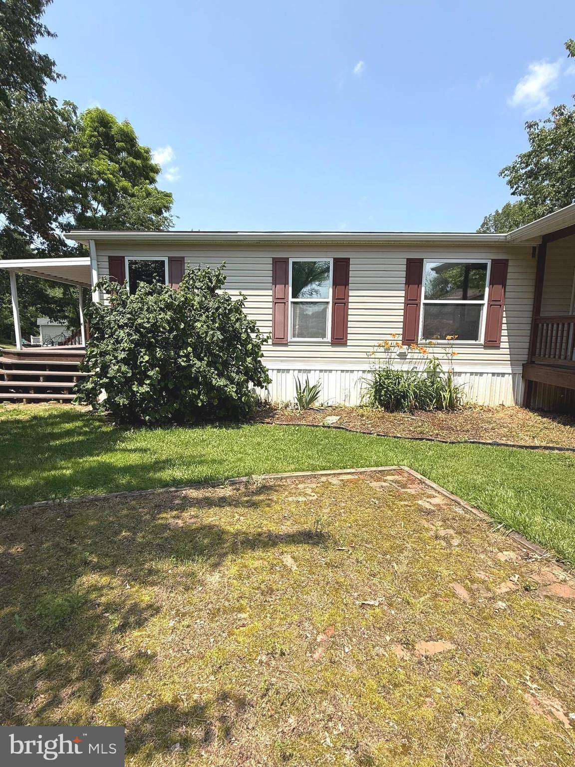 Shippensburg, PA 17257,28 SHIPPENSBURG MOBILE EST