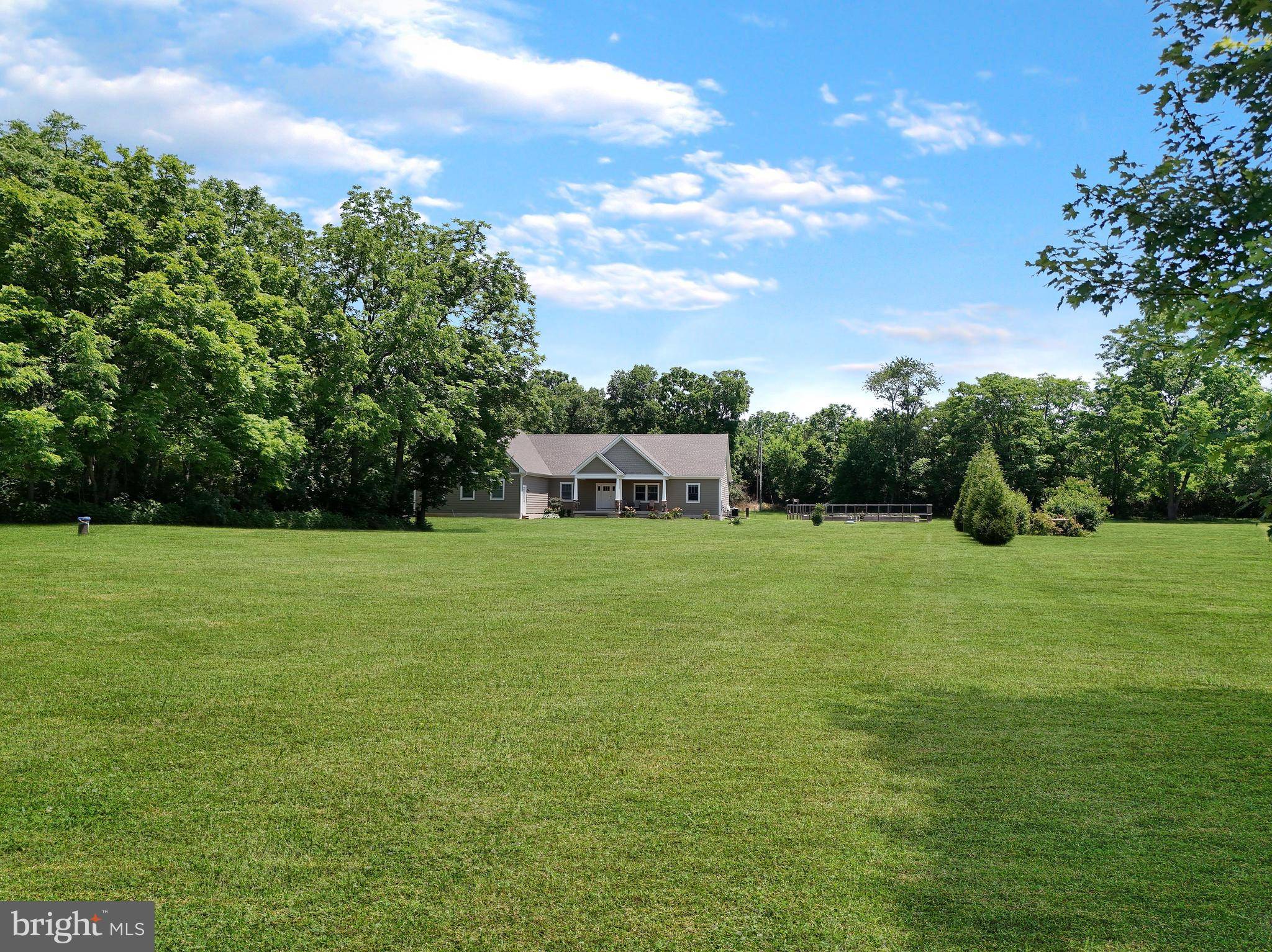 Berryville, VA 22611,320 MINNIEWOOD LN
