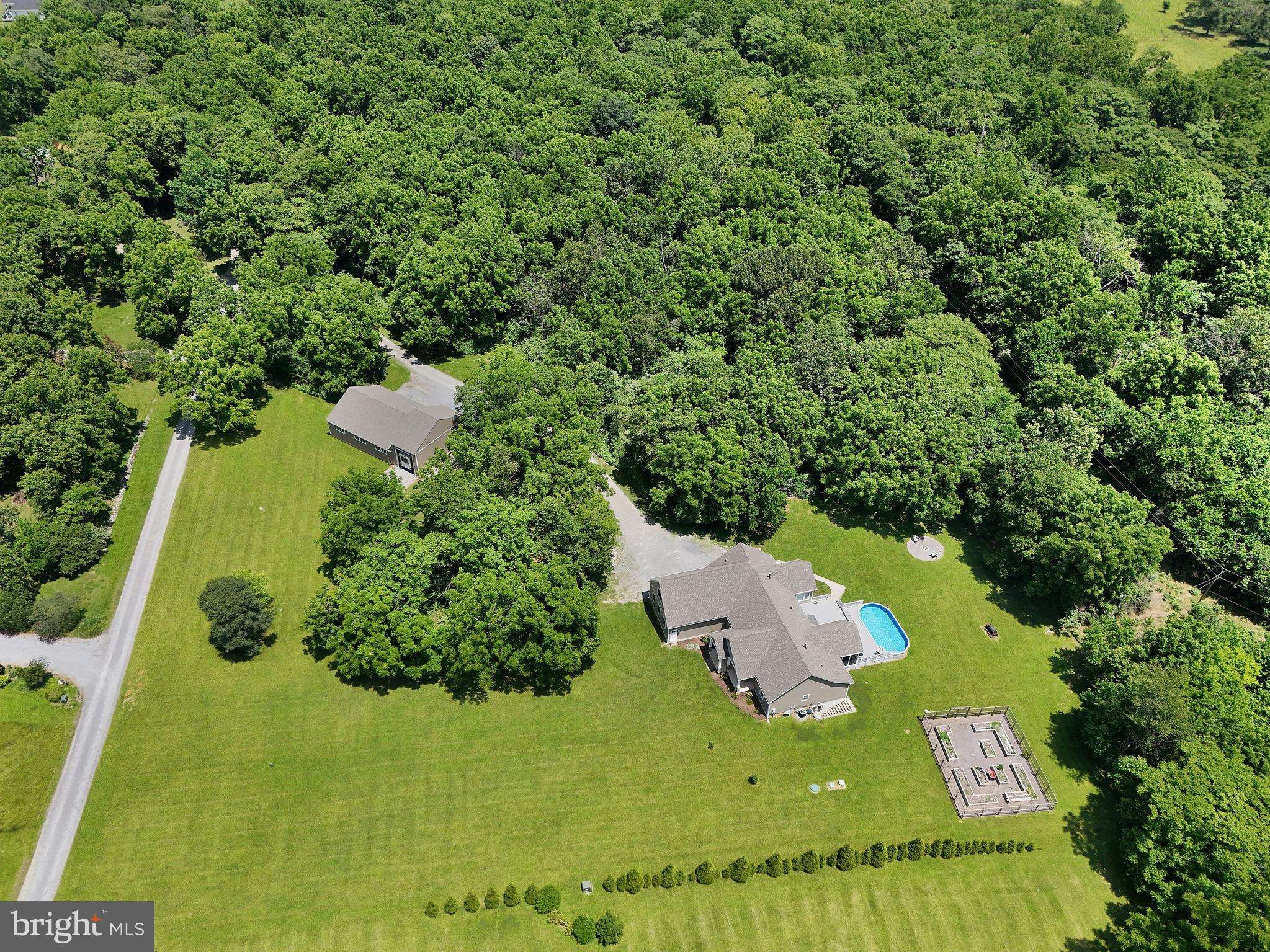 Berryville, VA 22611,320 MINNIEWOOD LN