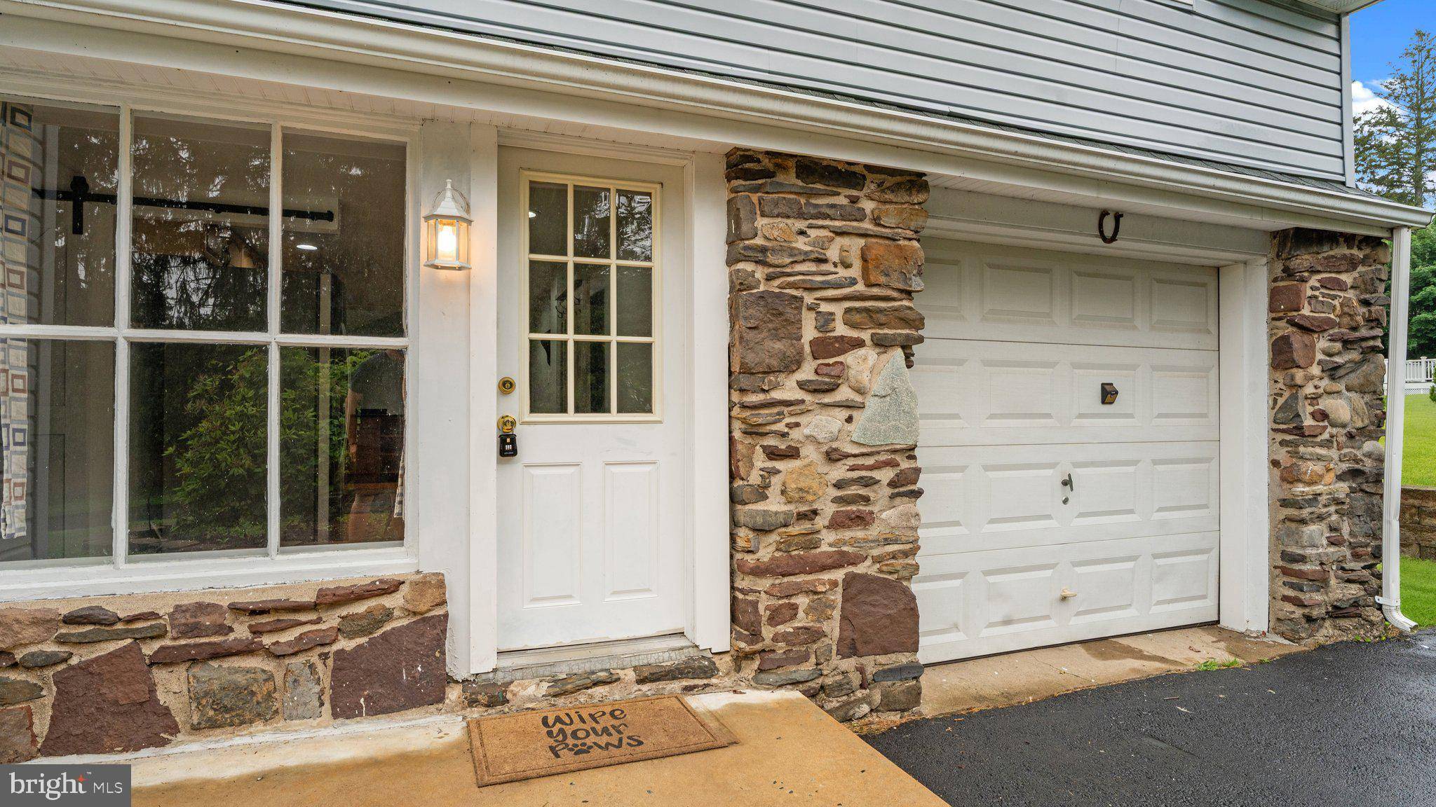 Titusville, NJ 08560,6 CORTLANDT AVE