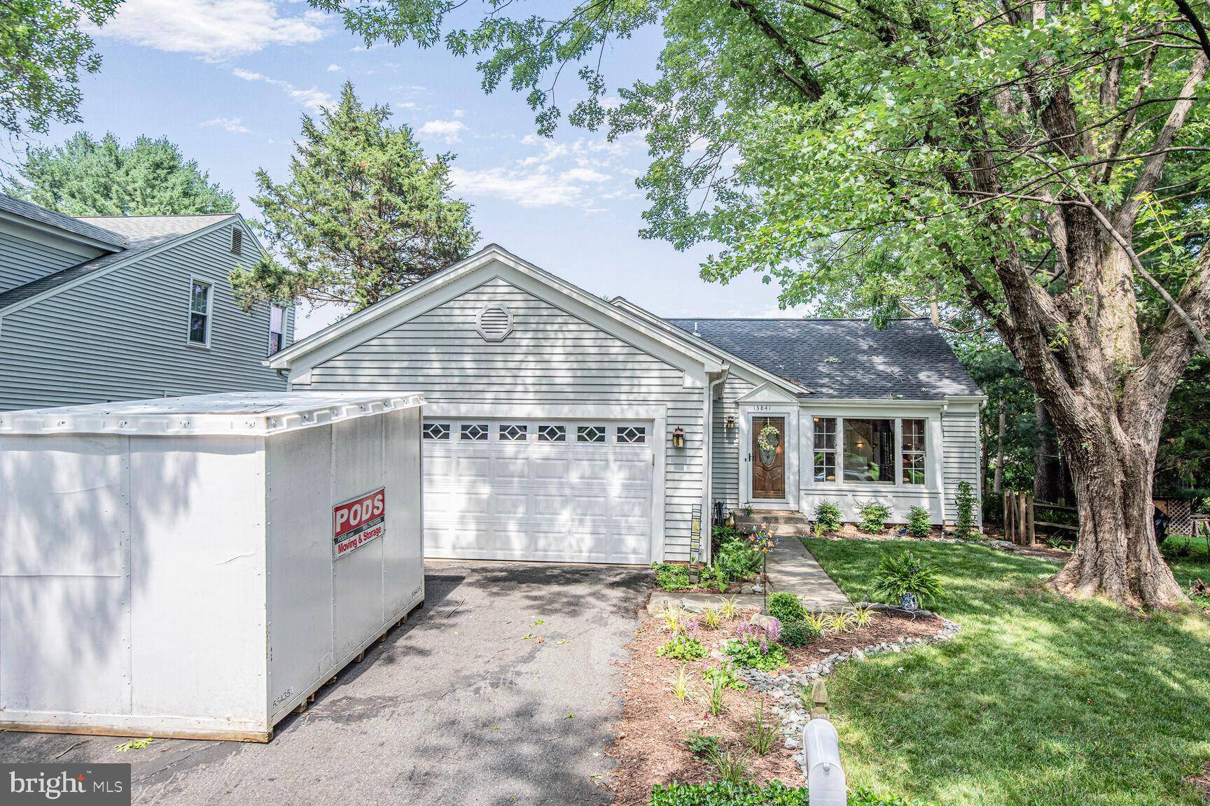 North Potomac, MD 20878,13841 MUSTANG HILL LN