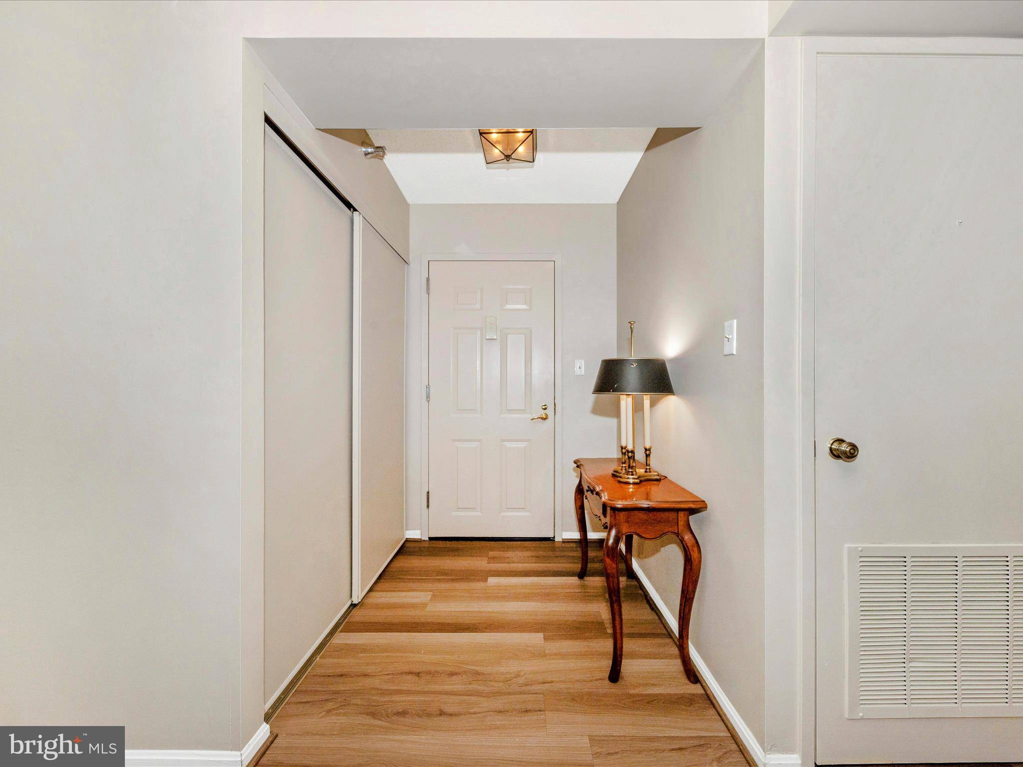 Silver Spring, MD 20906,15101 INTERLACHEN DR #1-116