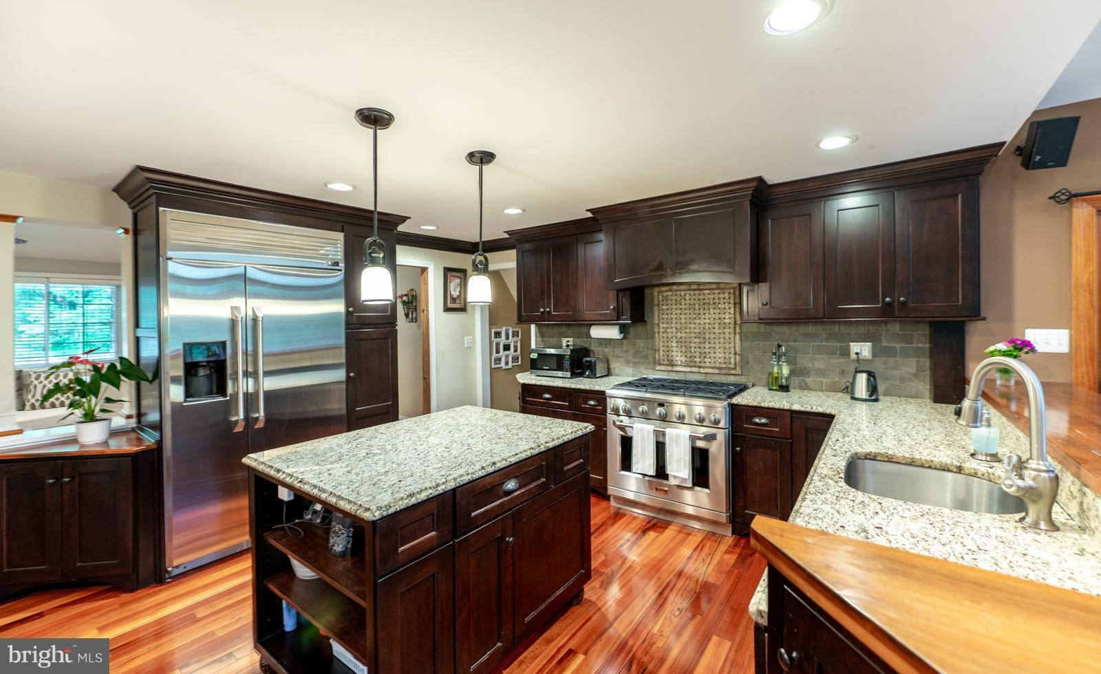Berwyn, PA 19312,496 BLACK SWAN LN