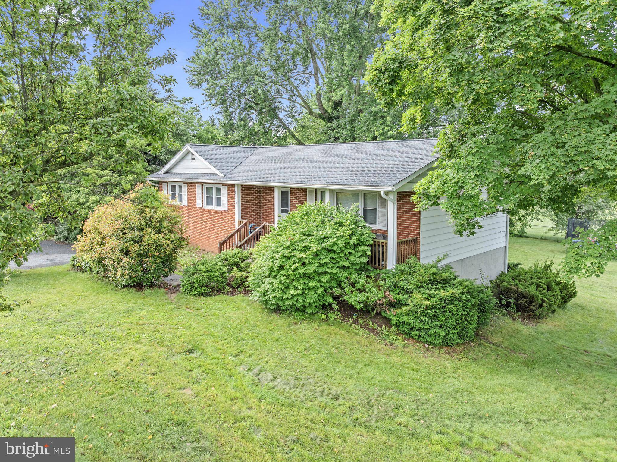 Edinburg, VA 22824,22286 SENEDO RD