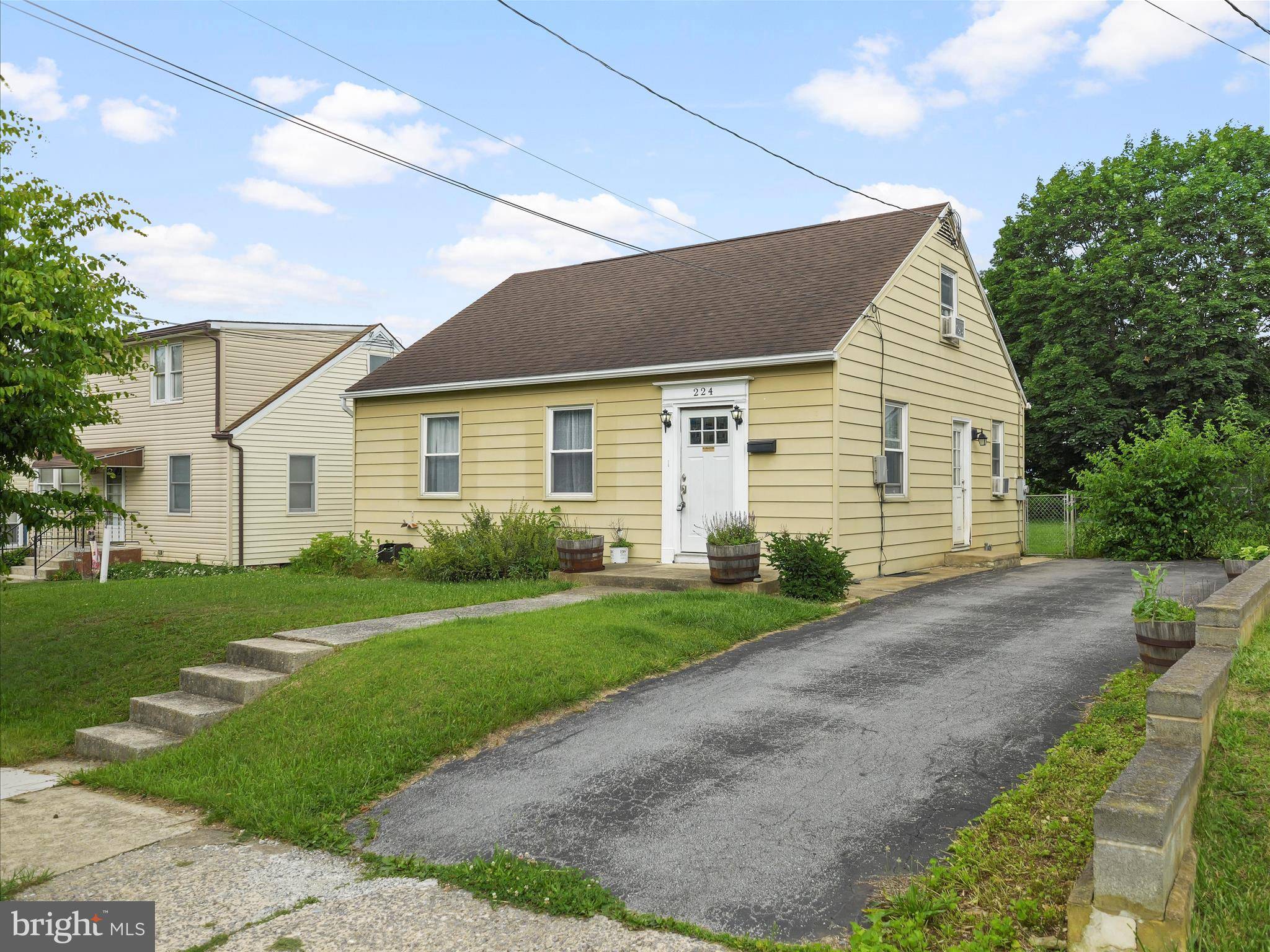 Hagerstown, MD 21740,224 DEVONSHIRE RD