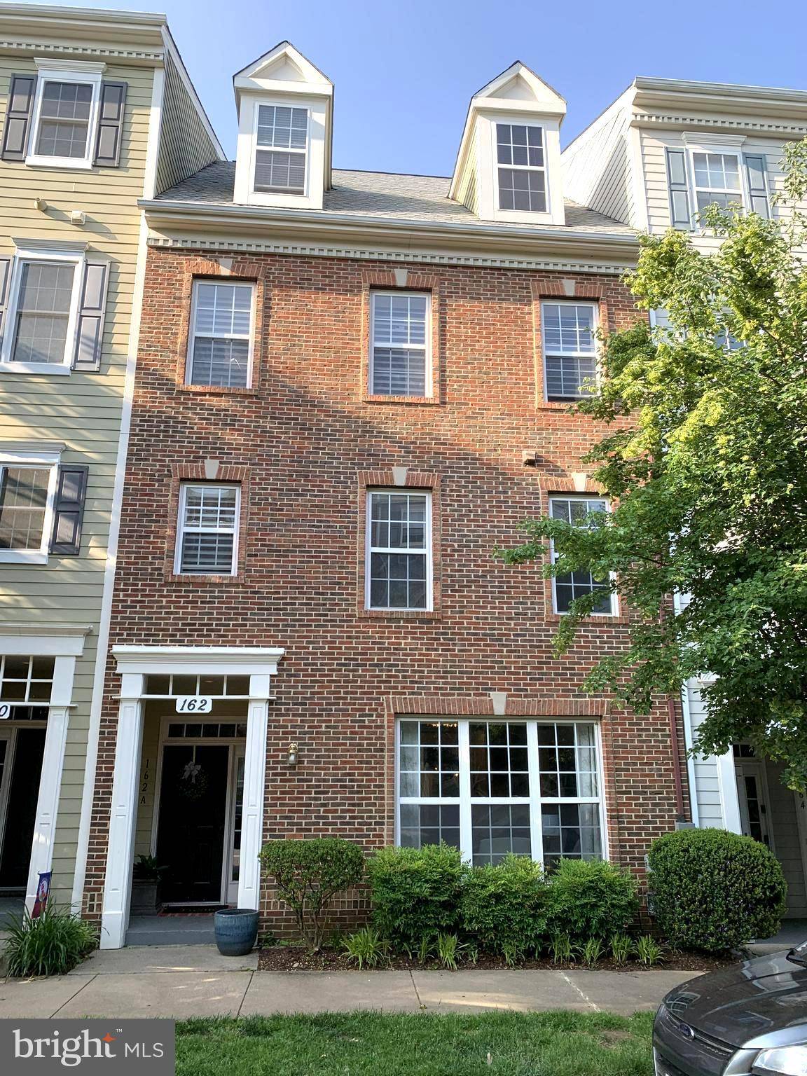 Gaithersburg, MD 20878,162 CHEVY CHASE ST