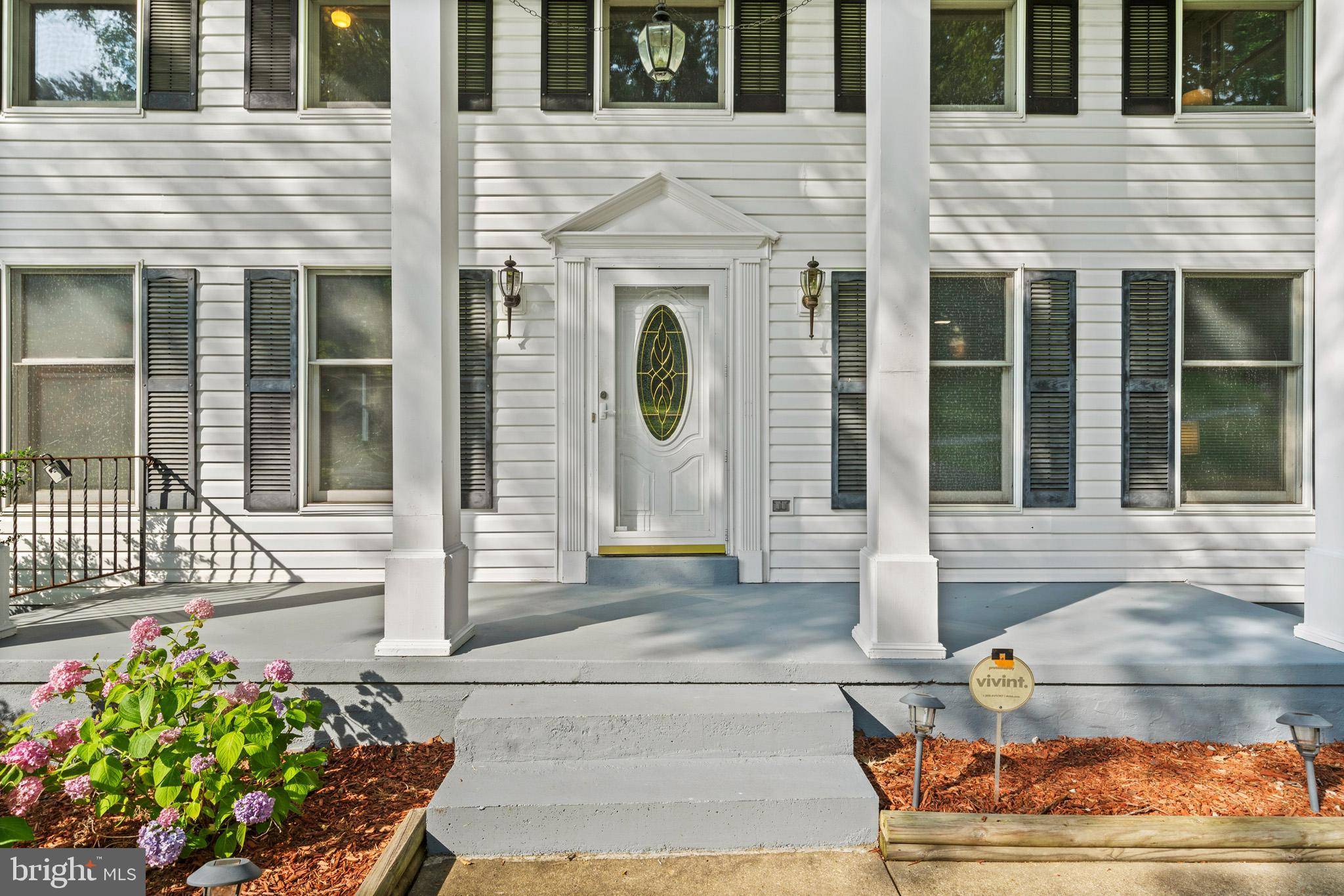 Waldorf, MD 20603,3052 EUTAW FOREST DR
